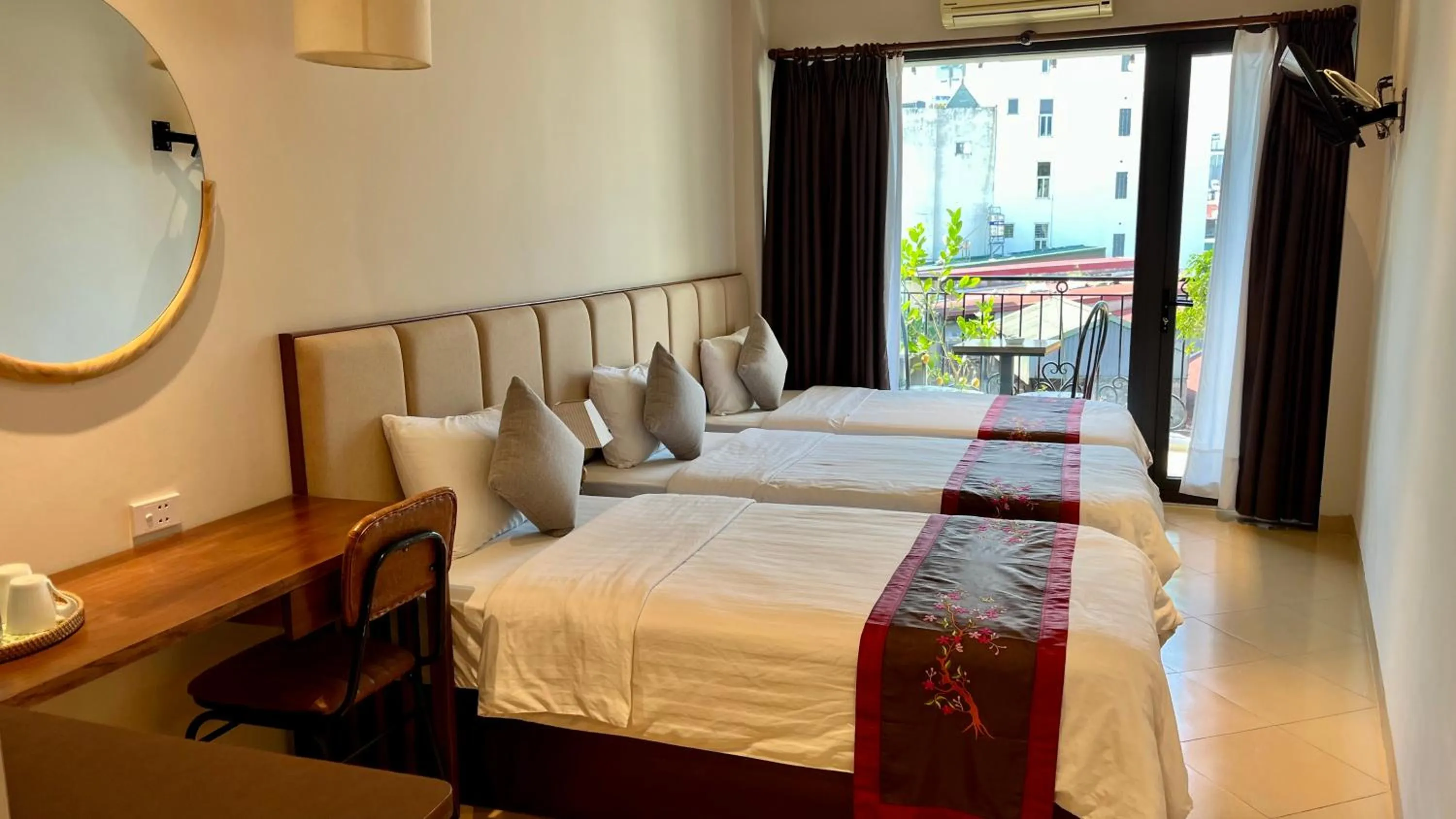 Bed in Hanoi Street Hotel