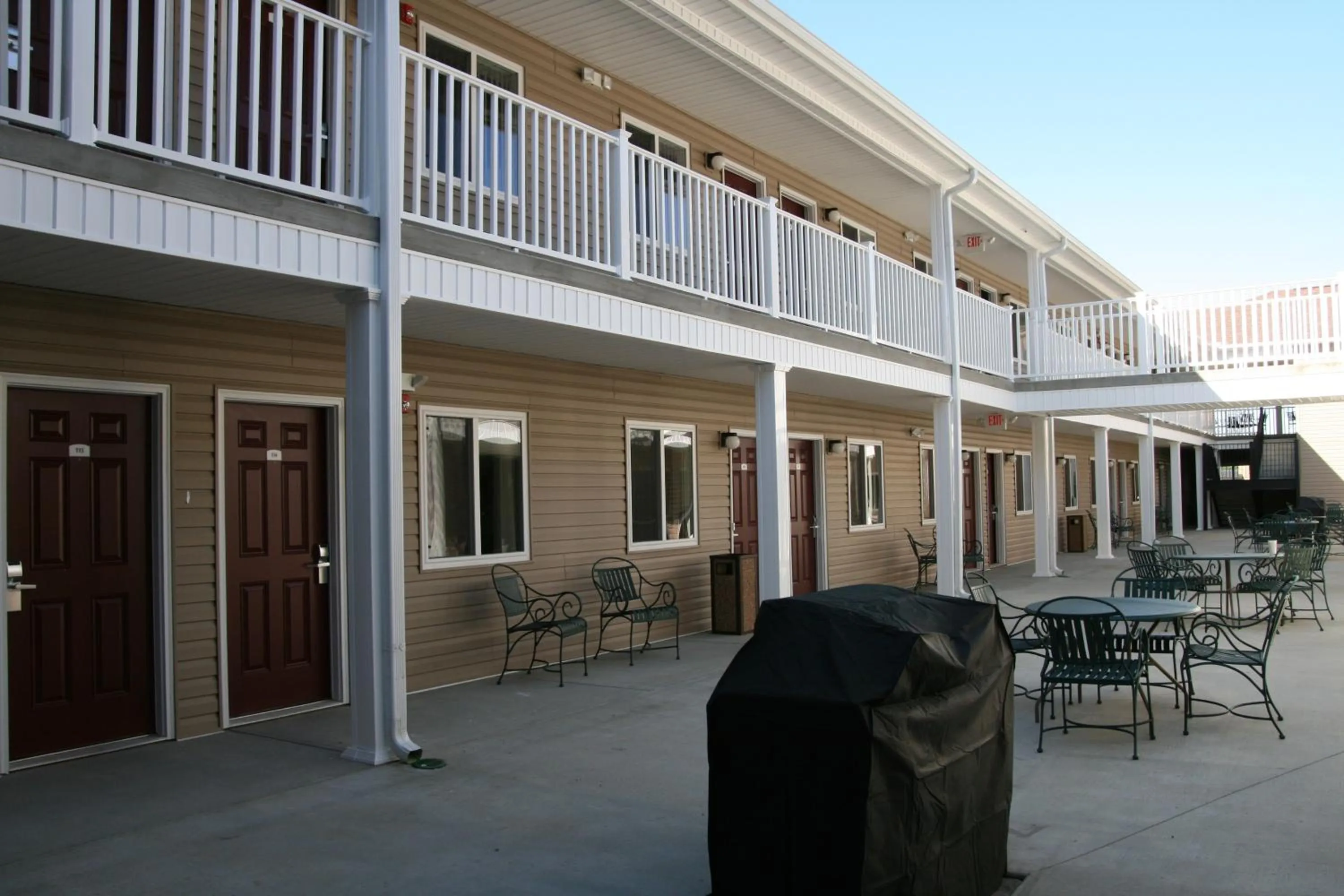 Balcony/Terrace in Affordable Suites - Fayetteville/Fort Bragg