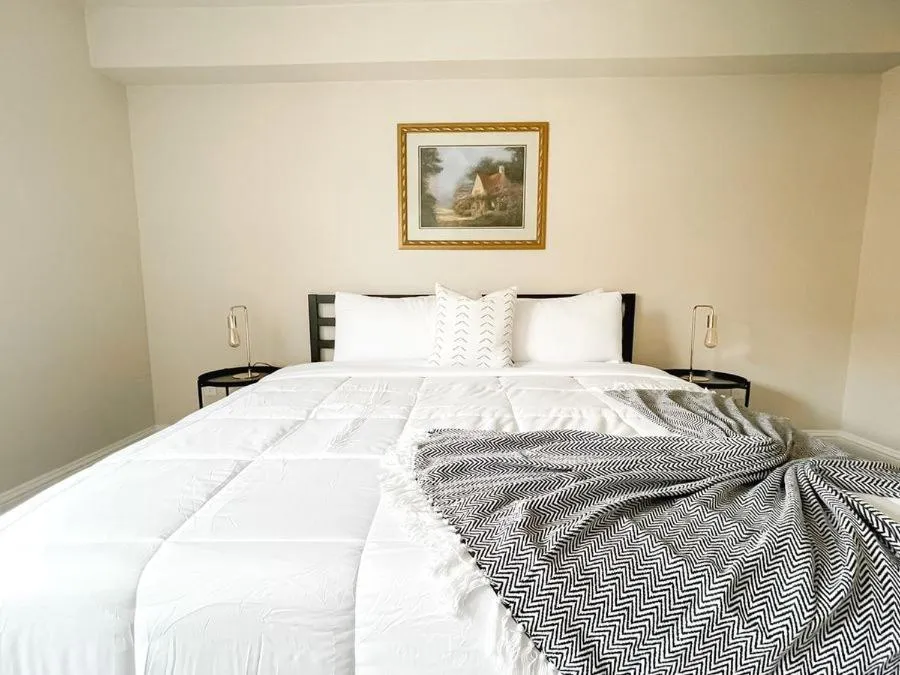 Bedroom, Bed in Sleepover 1BD 1BA Oklahoma City Apartments