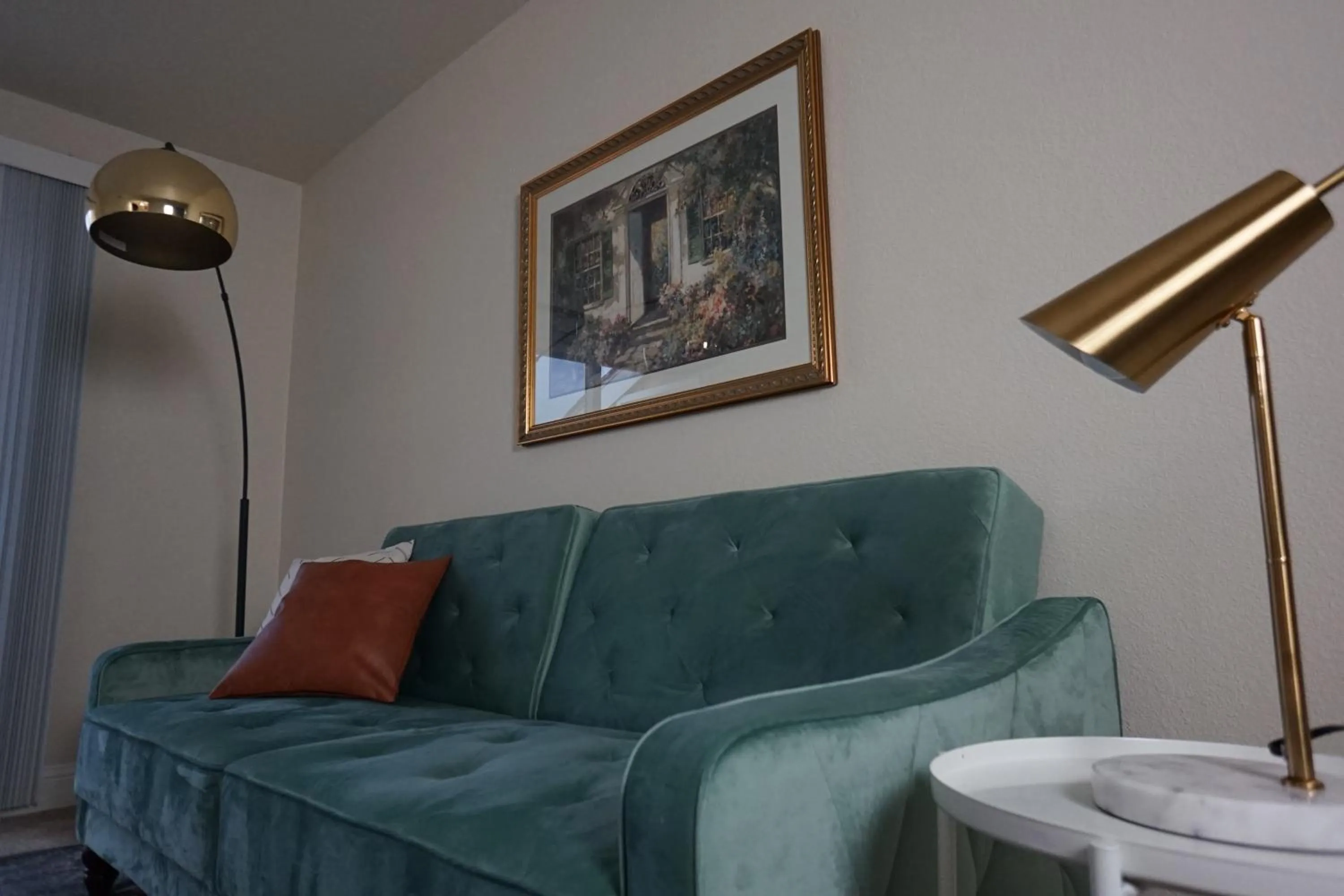 Living room in Sleepover 1BD 1BA Oklahoma City Apartments