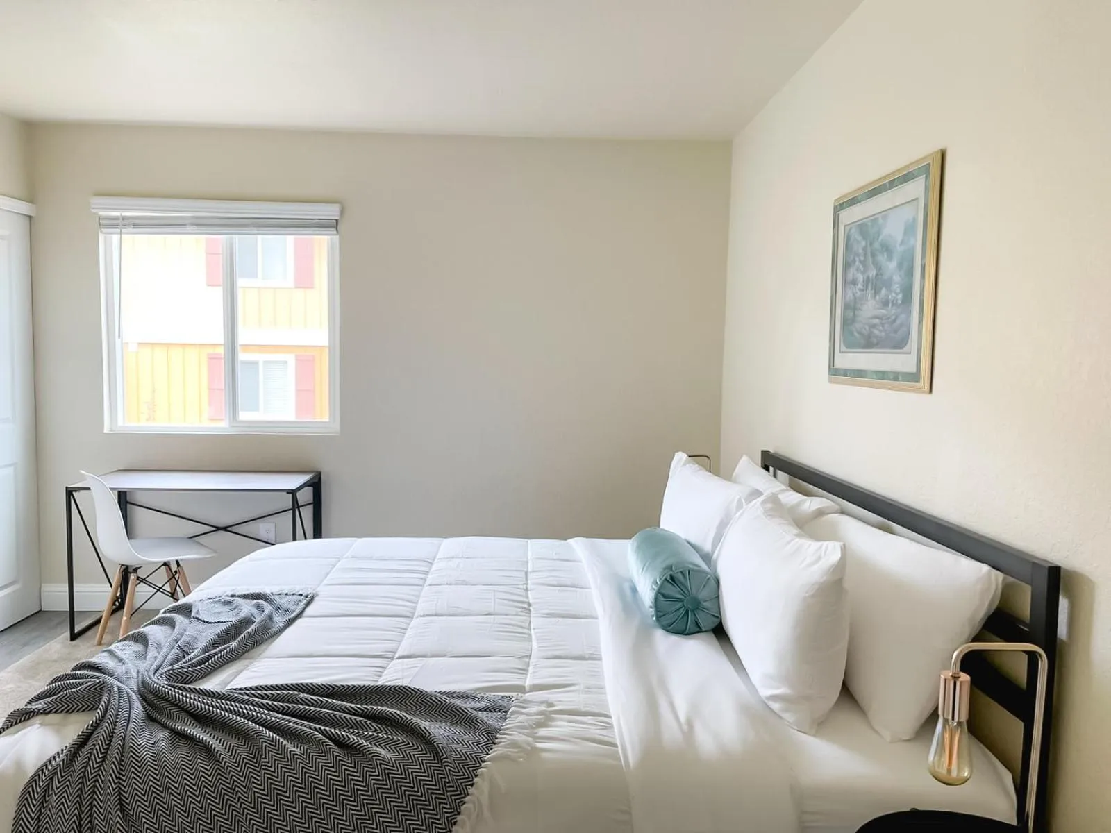 Bedroom, Bed in Sleepover 1BD 1BA Oklahoma City Apartments