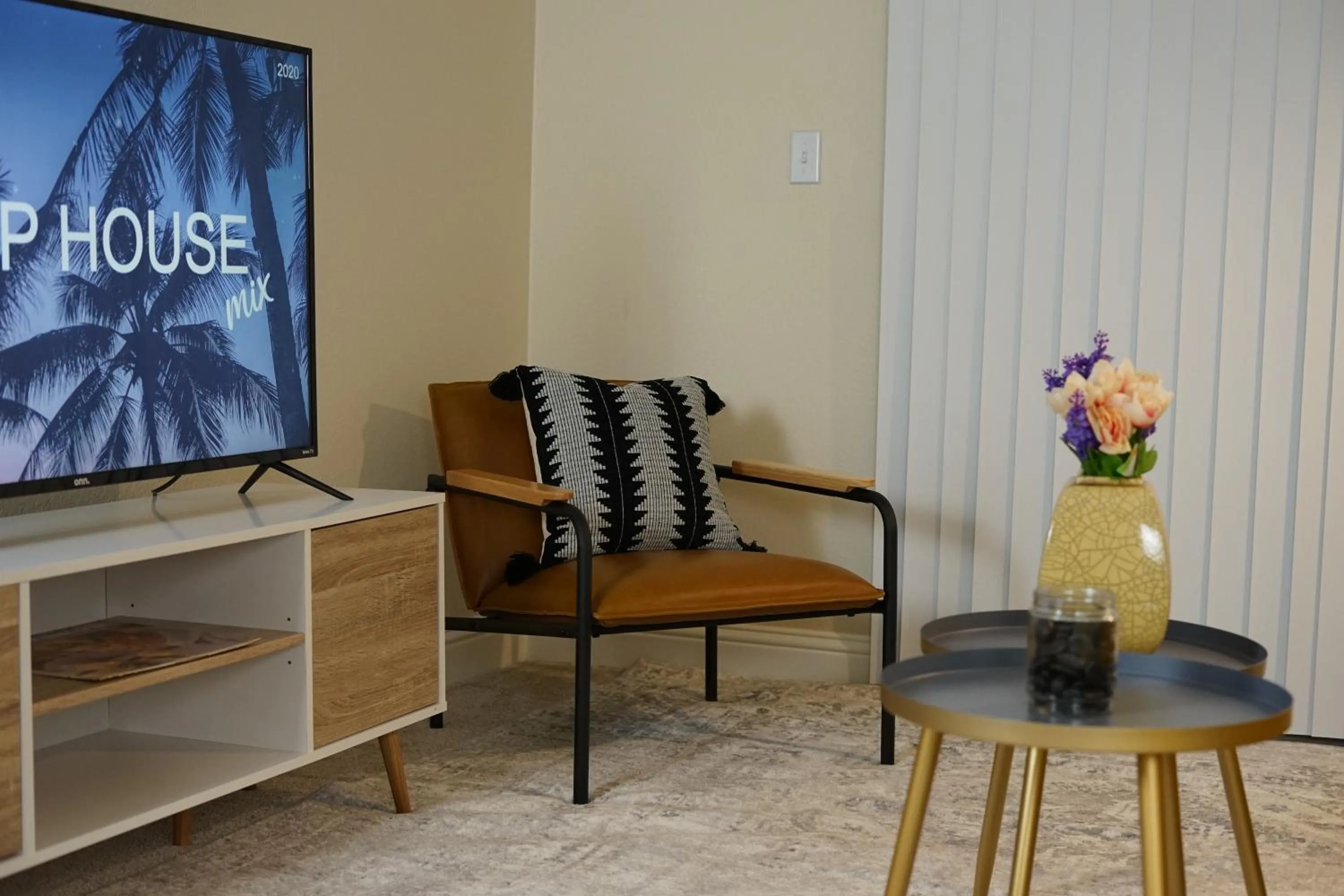 Living room in Sleepover 1BD 1BA Oklahoma City Apartments