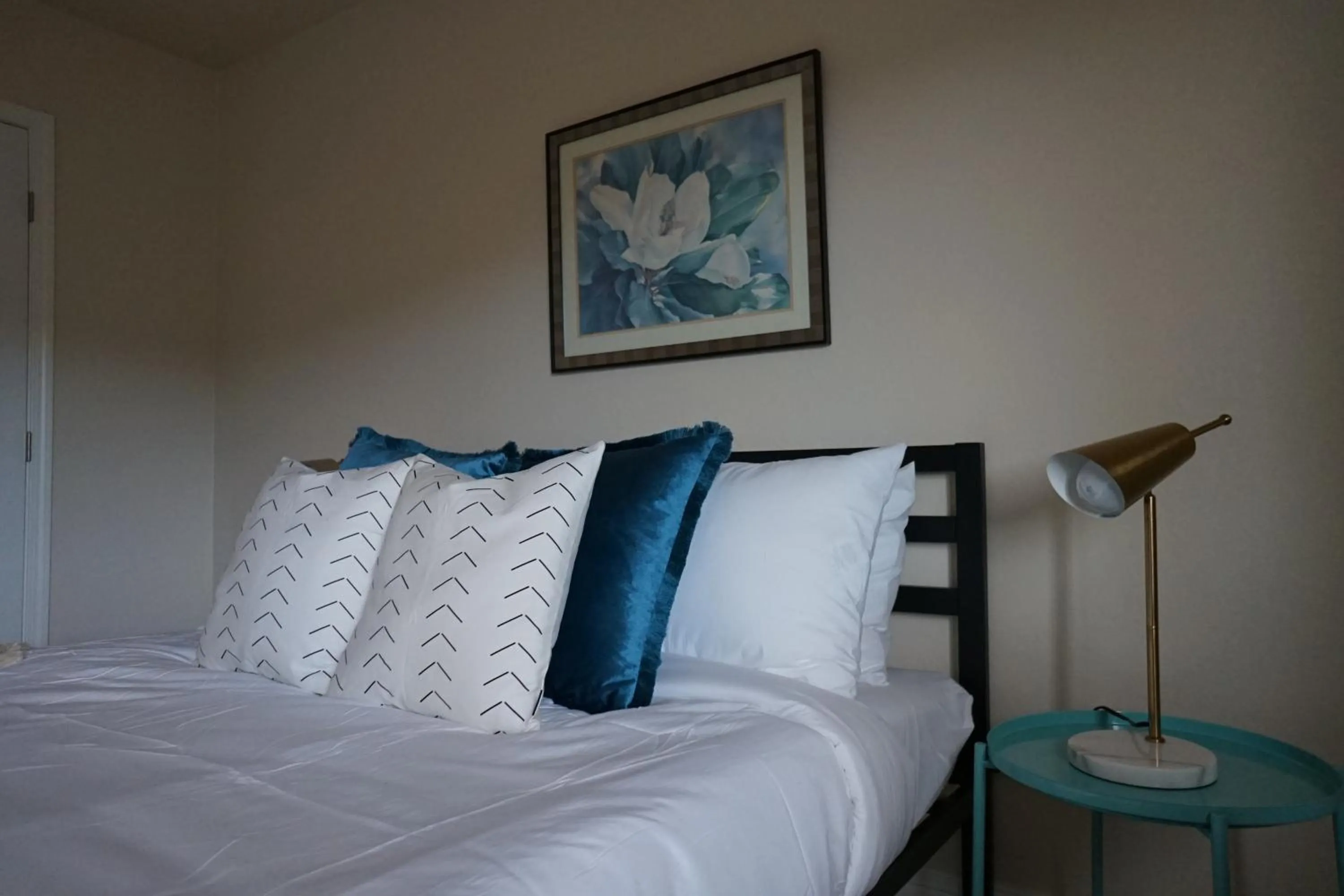 Bedroom, Bed in Sleepover 1BD 1BA Oklahoma City Apartments