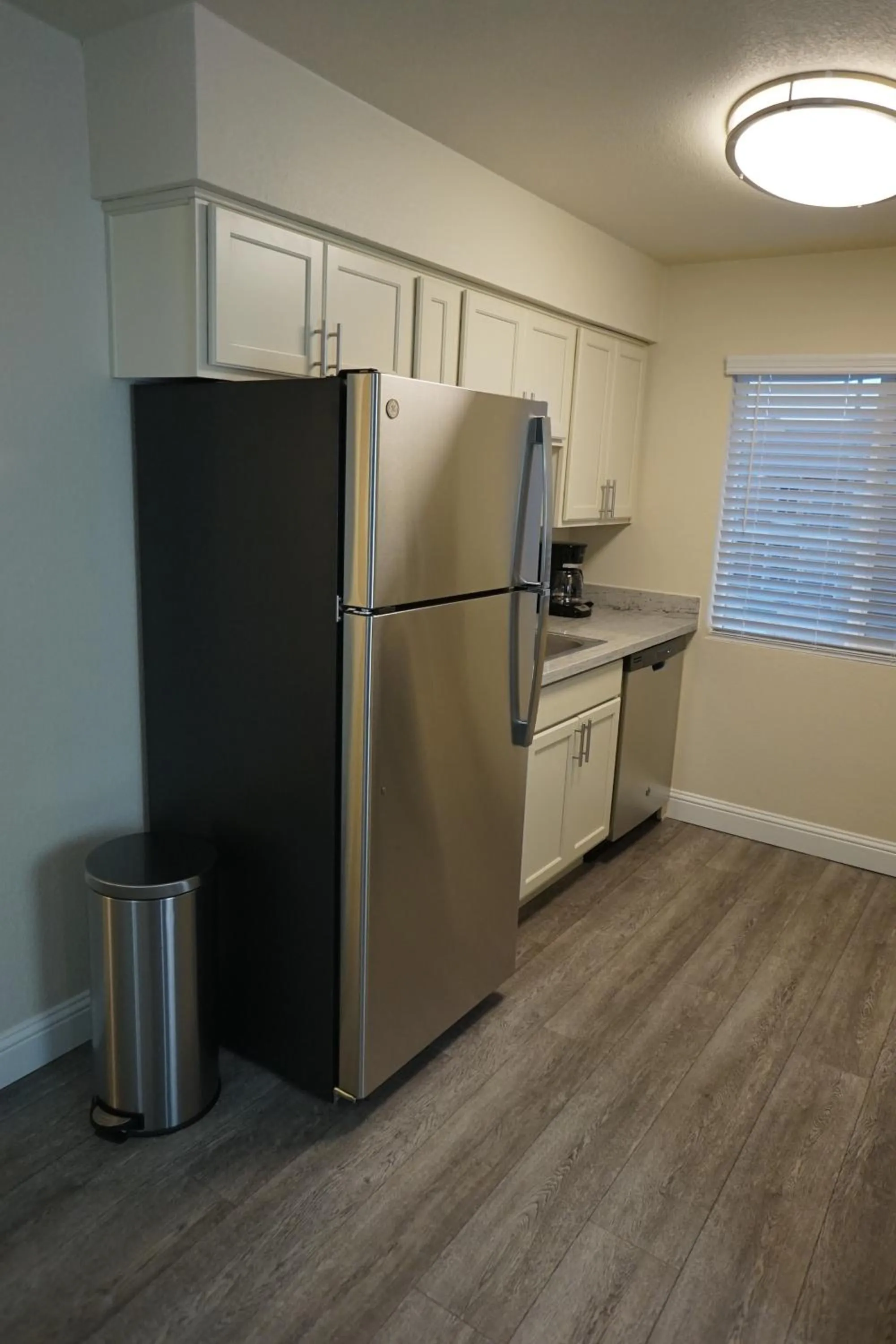 Kitchen or kitchenette in Sleepover 1BD 1BA Oklahoma City Apartments