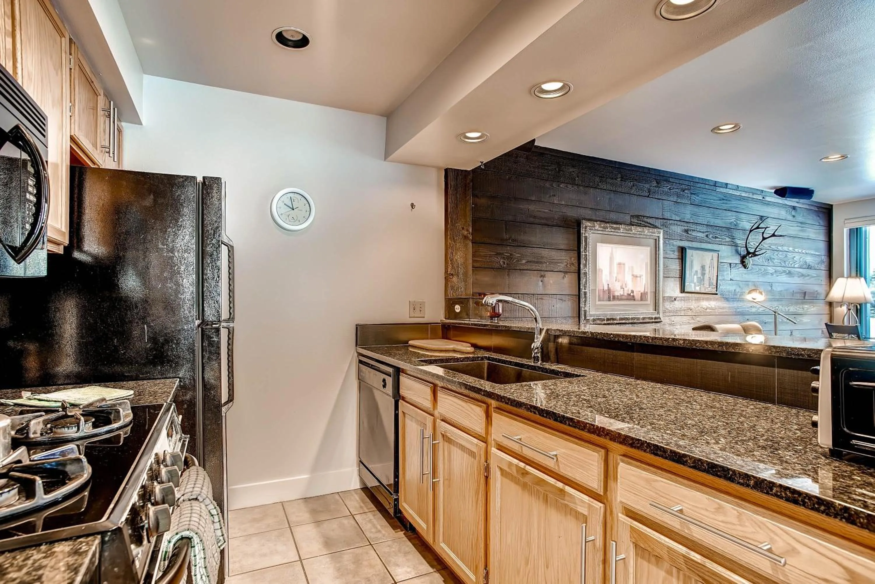 Kitchen or kitchenette in Lakeside Village by Vail Resorts
