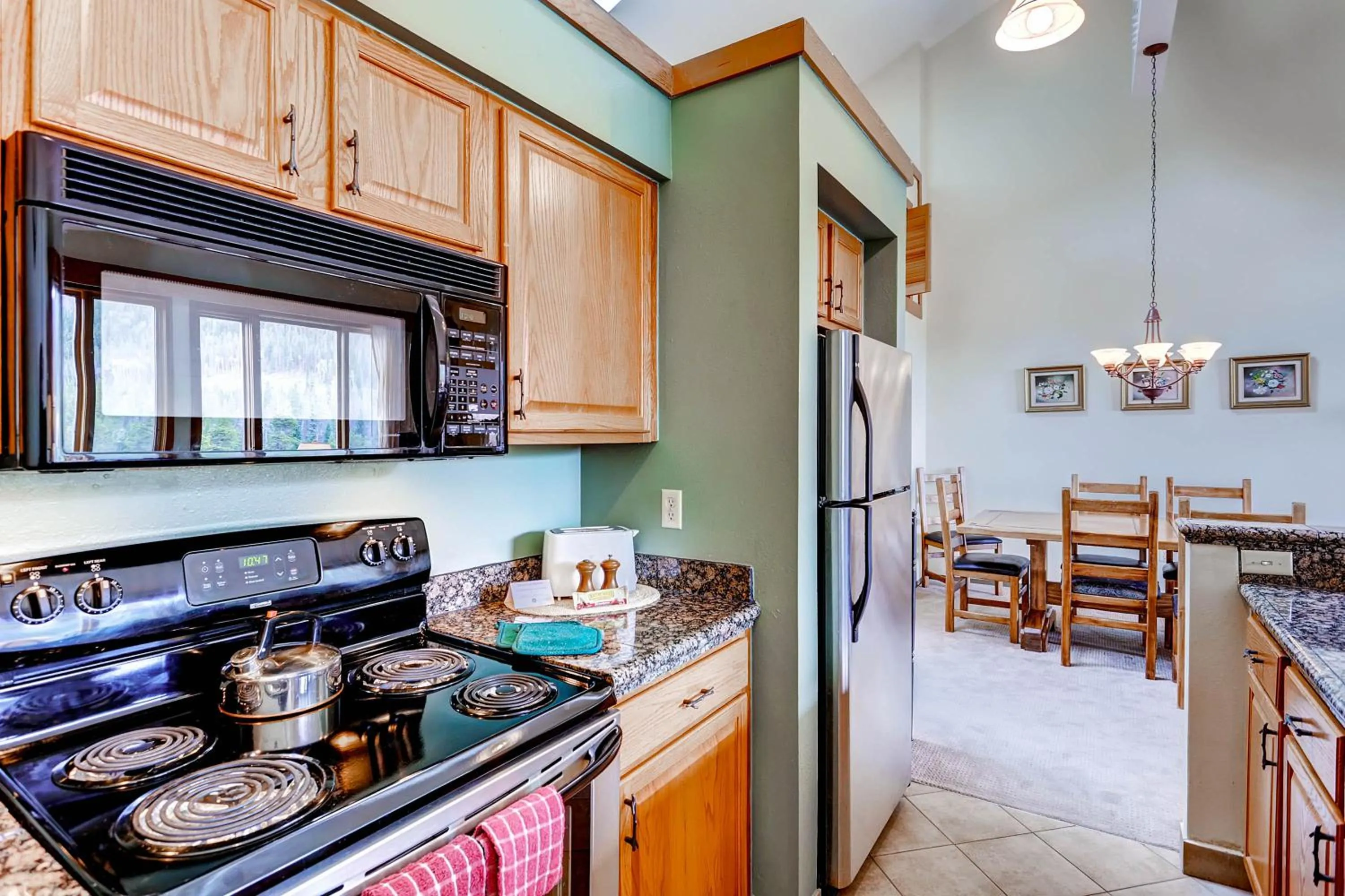 Kitchen or kitchenette in Lakeside Village by Vail Resorts