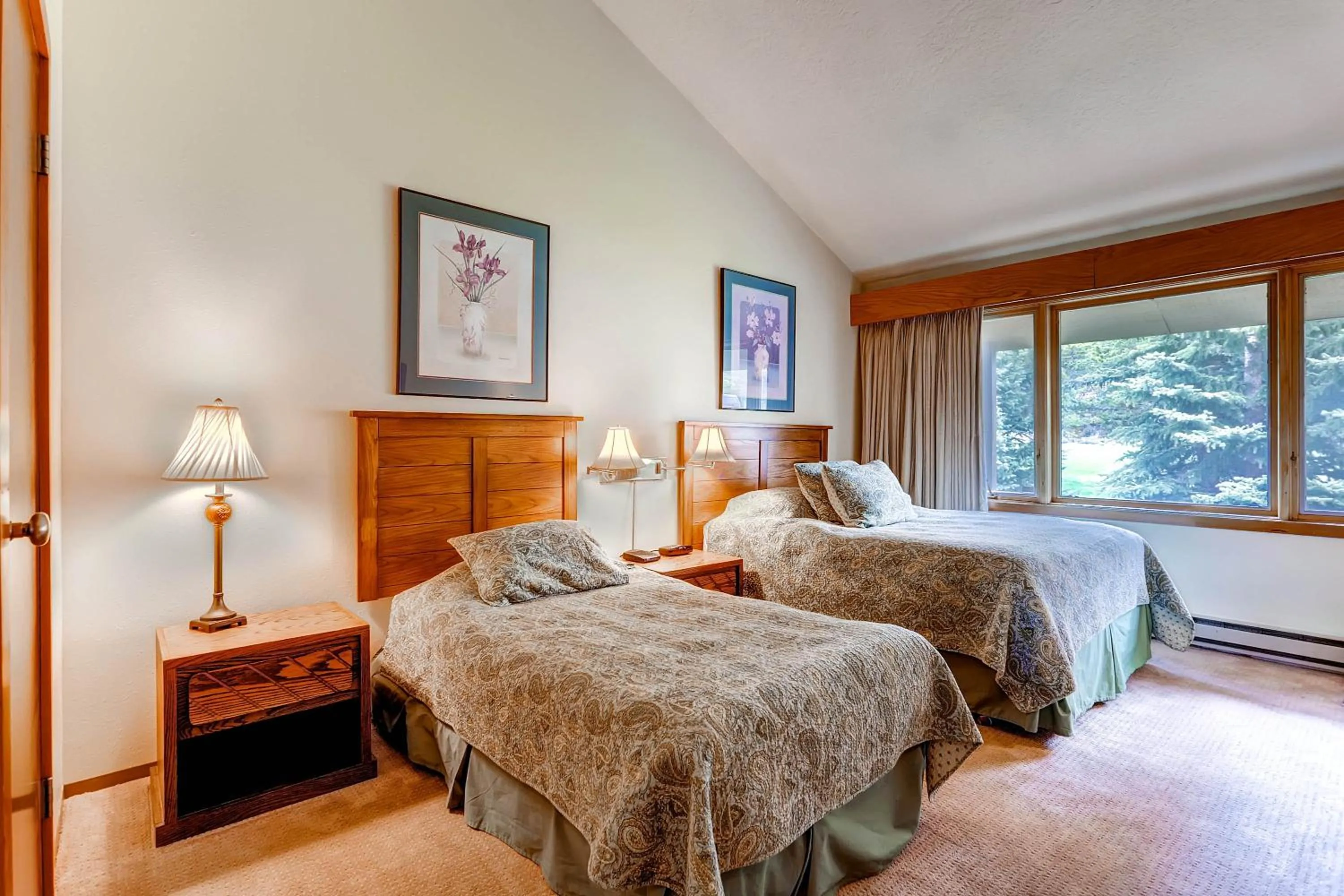 Photo of the whole room, Bed in Lakeside Village by Vail Resorts