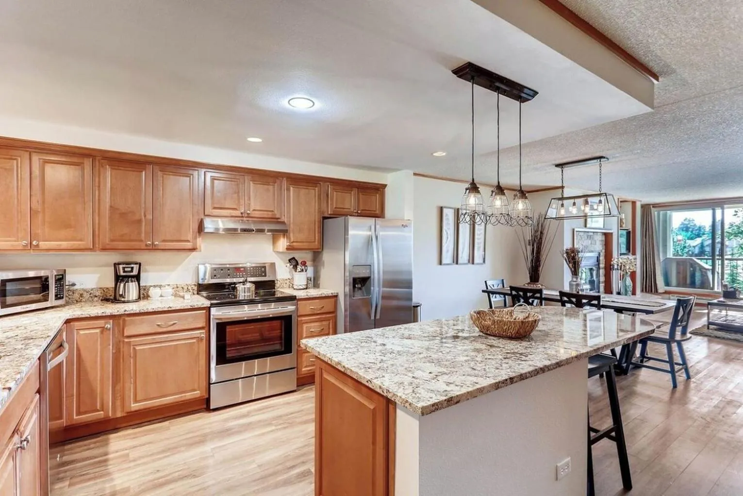 Kitchen or kitchenette in Evergreen Condominiums by Vail Resorts
