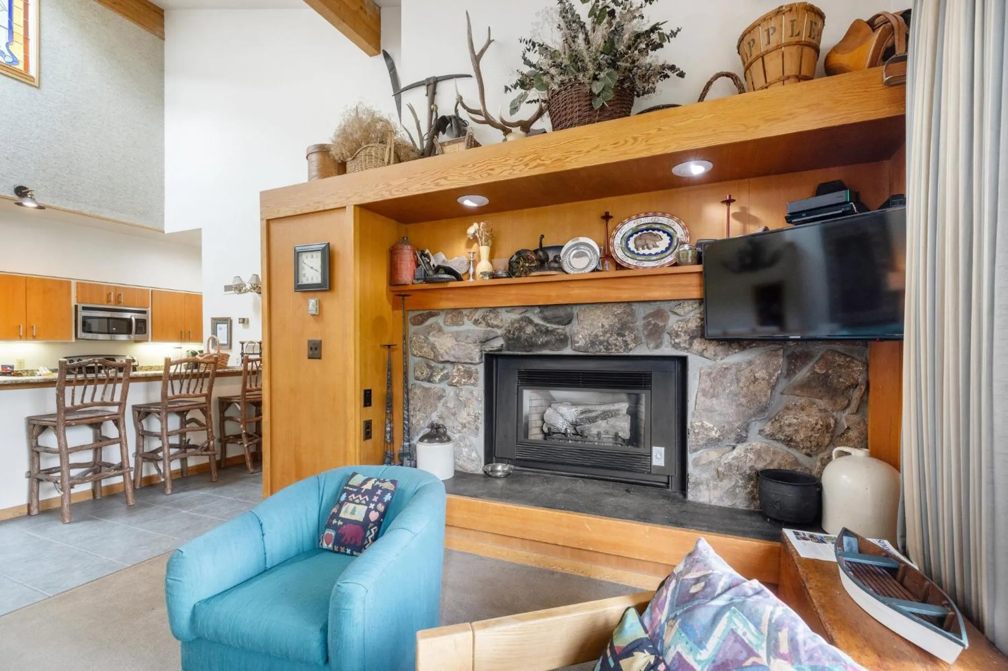 Living room in Evergreen Condominiums by Vail Resorts
