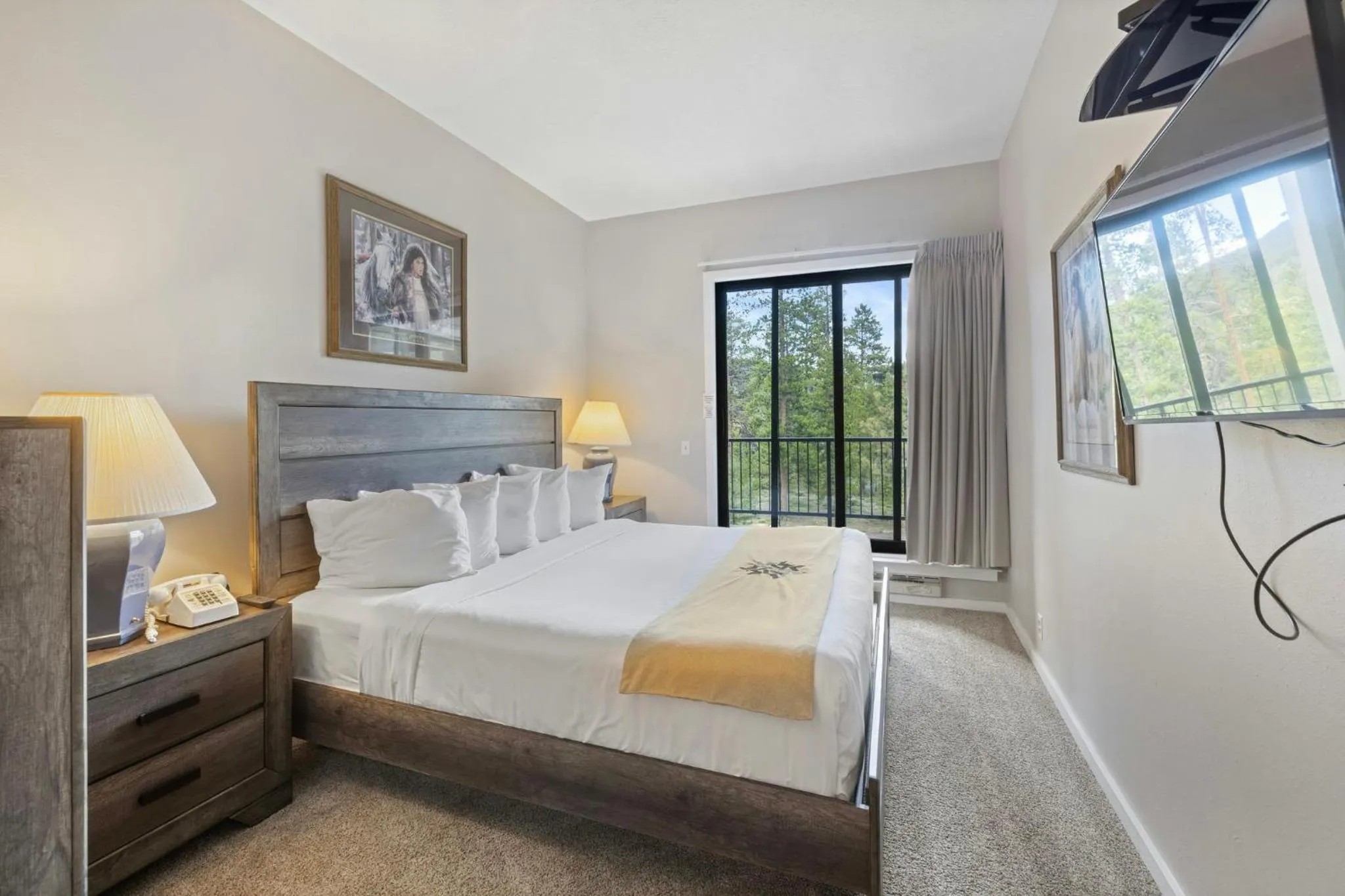 Bedroom, Bed in Evergreen Condominiums by Vail Resorts