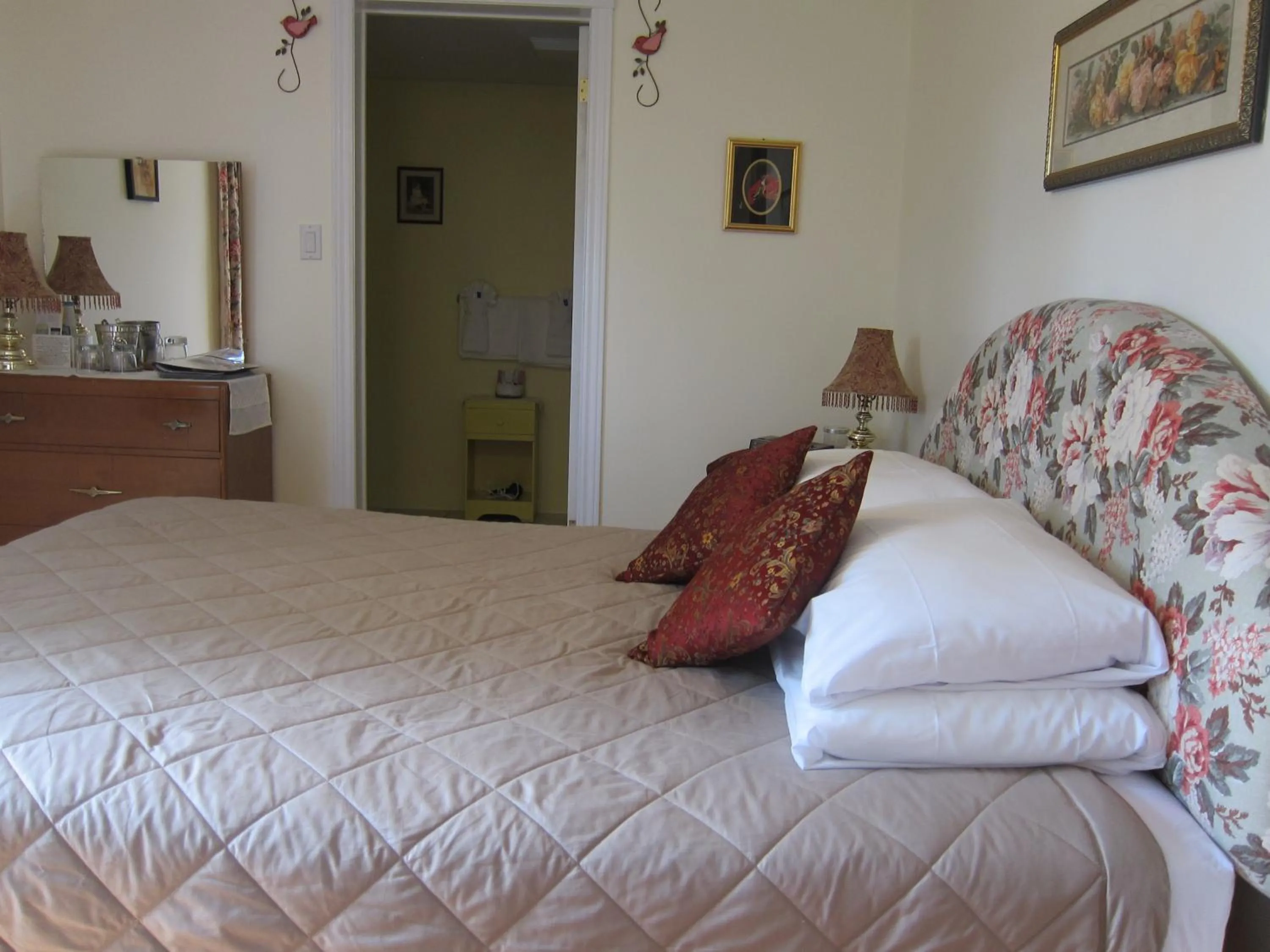 Photo of the whole room in Auld Farm Inn B&B