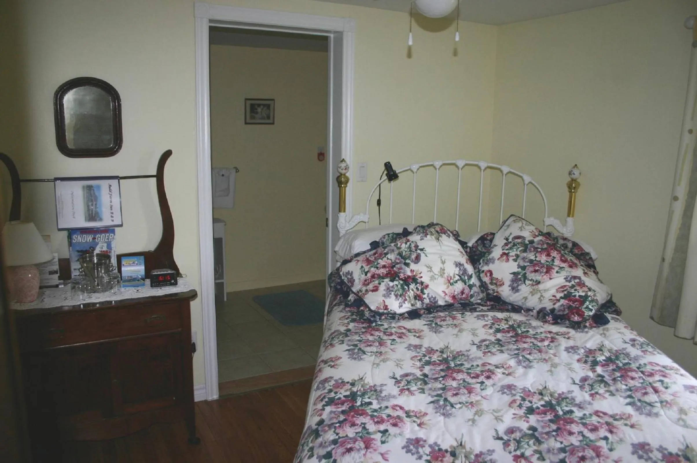 Photo of the whole room in Auld Farm Inn B&B