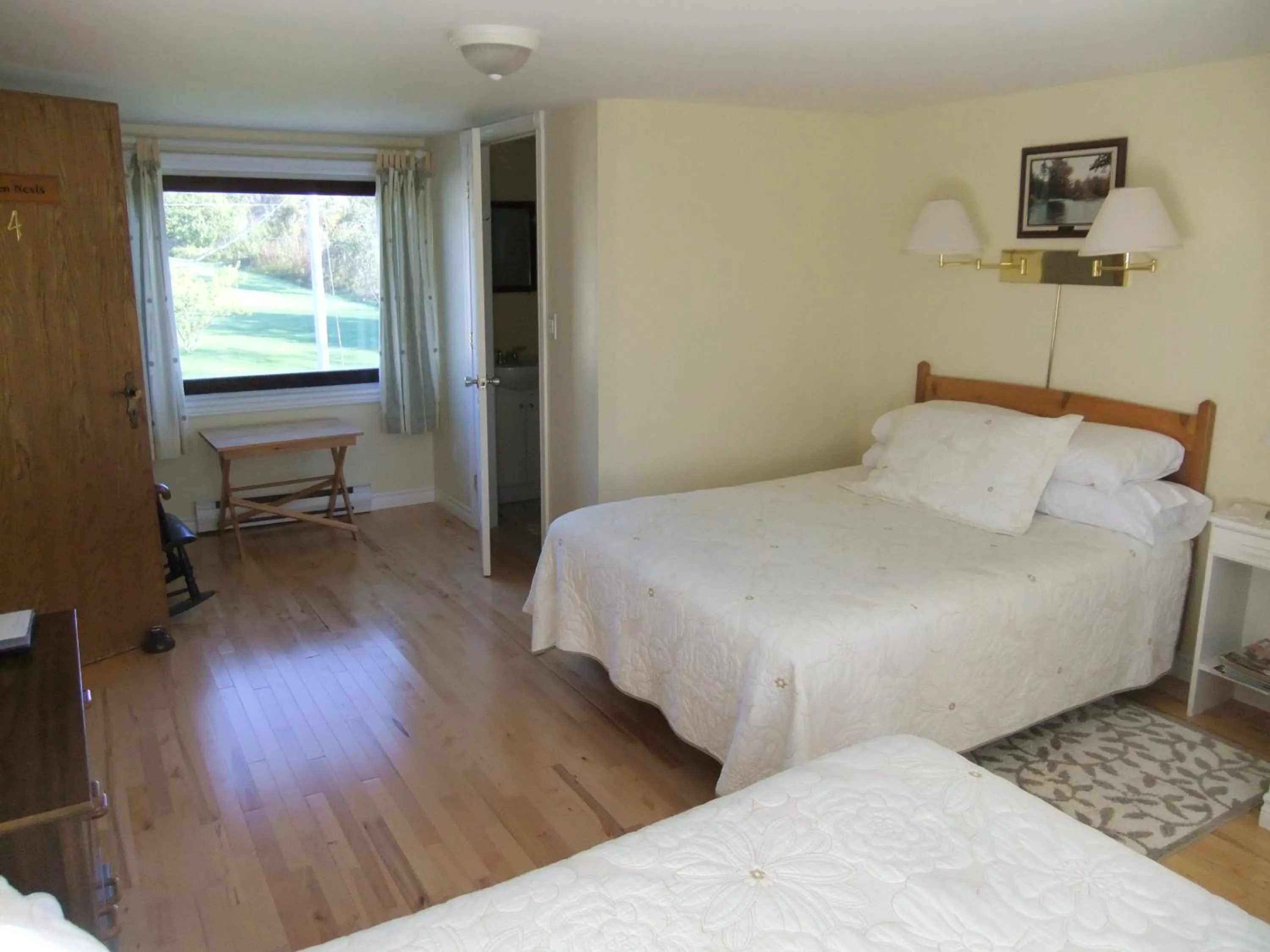 Photo of the whole room in Auld Farm Inn B&B