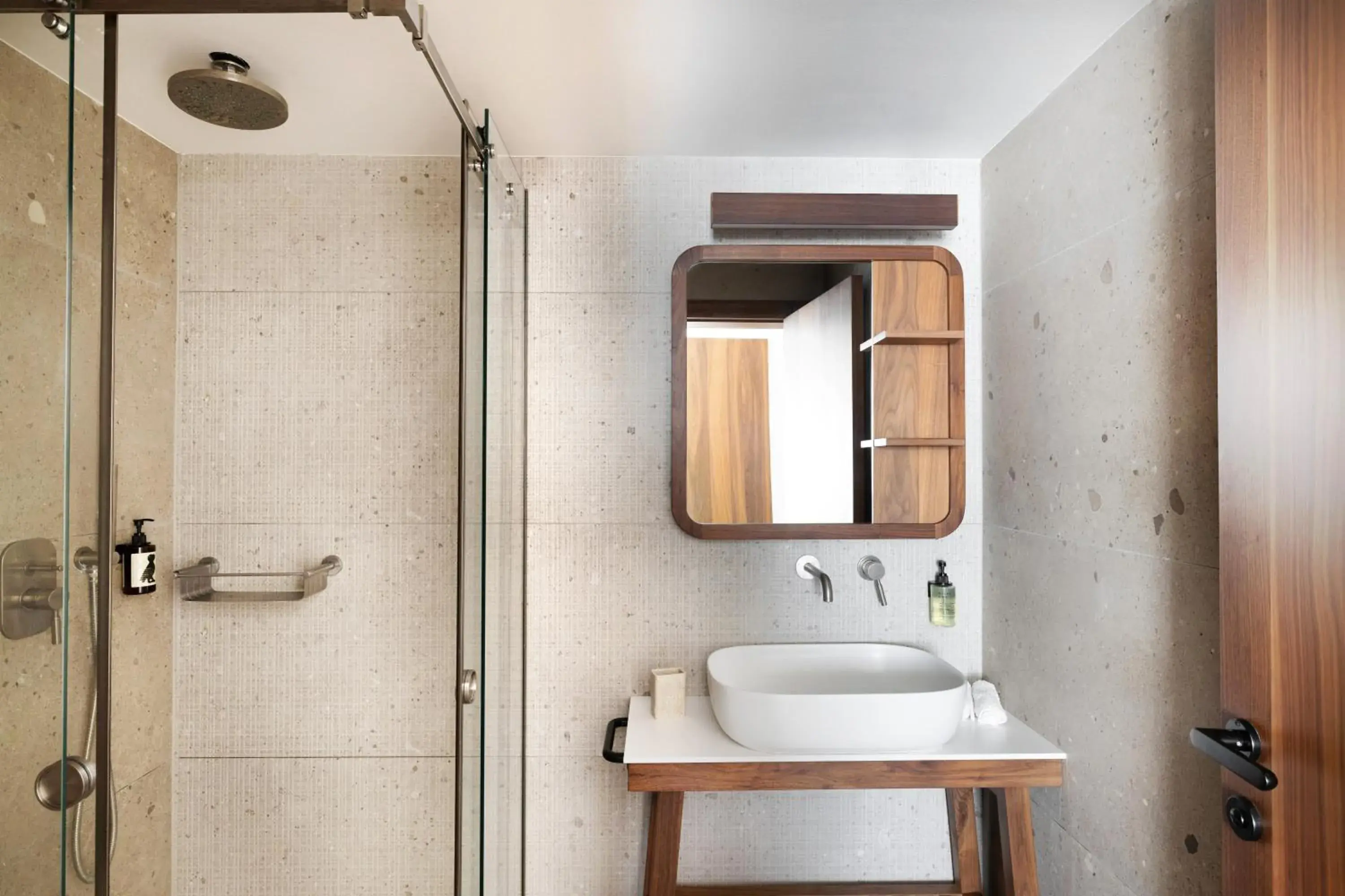 Deluxe Suite Plunge Pool in ALERÓ Seaside Skyros Resort Deluxe Suite Plunge Pool in ALERÓ Seaside Skyros Resort