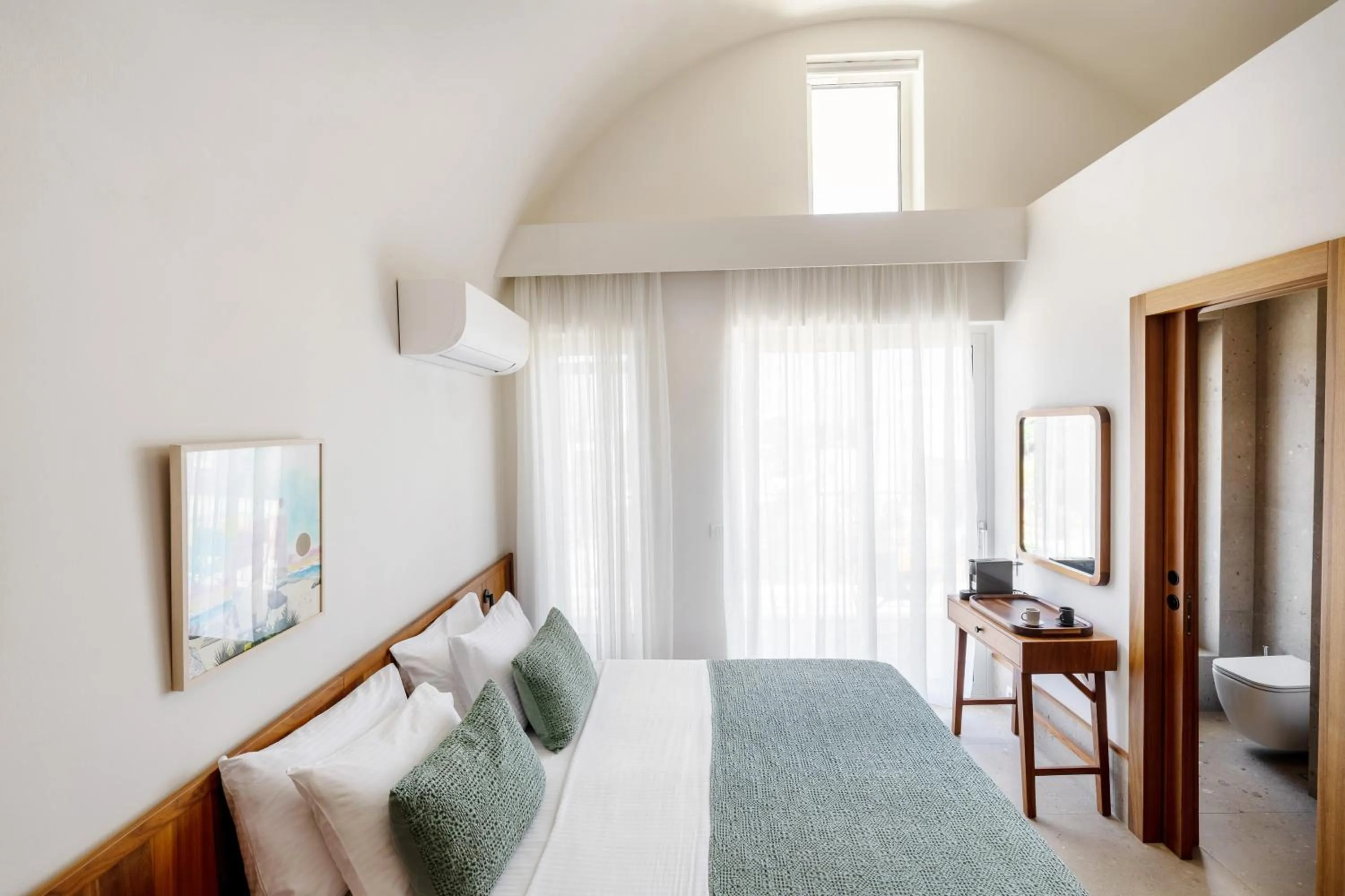 Bedroom, Bed in ALERÓ Seaside Skyros Resort