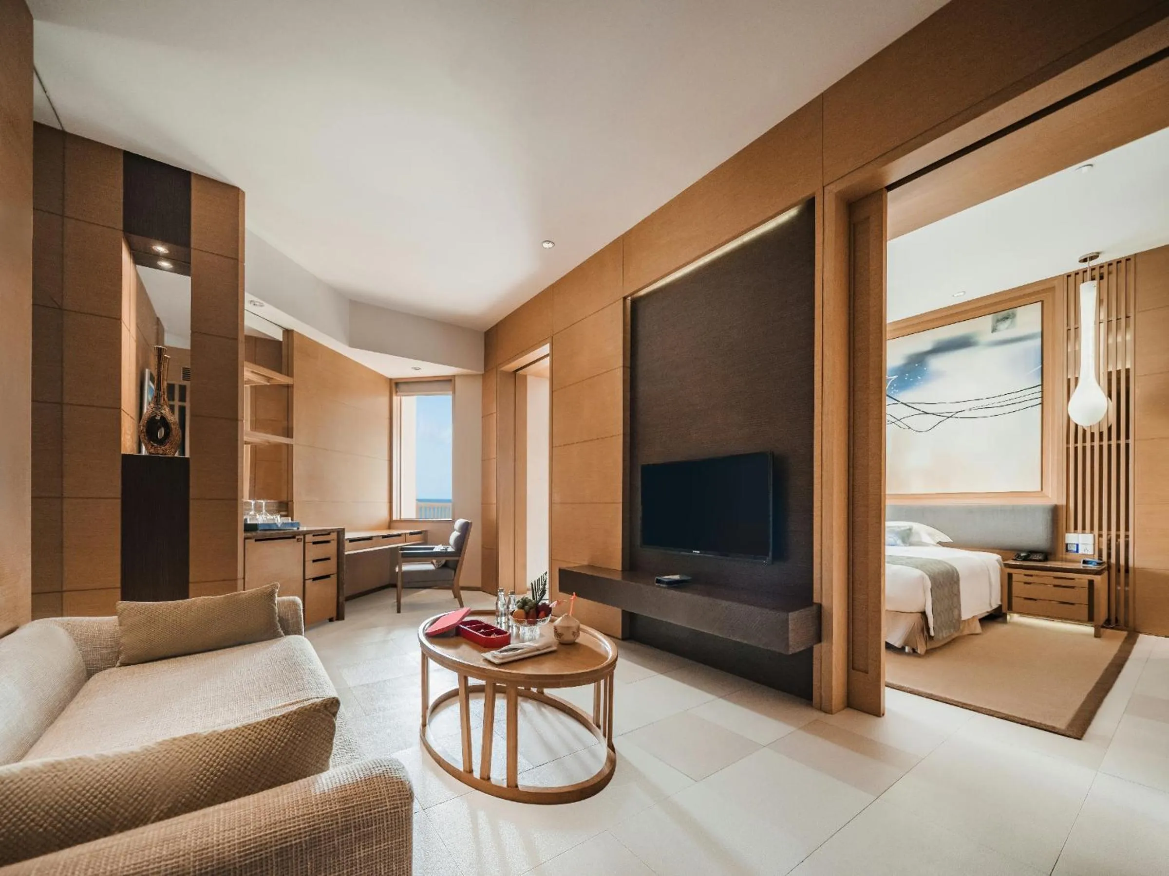 Bedroom, Bed in Huidong Regal Palace Resort