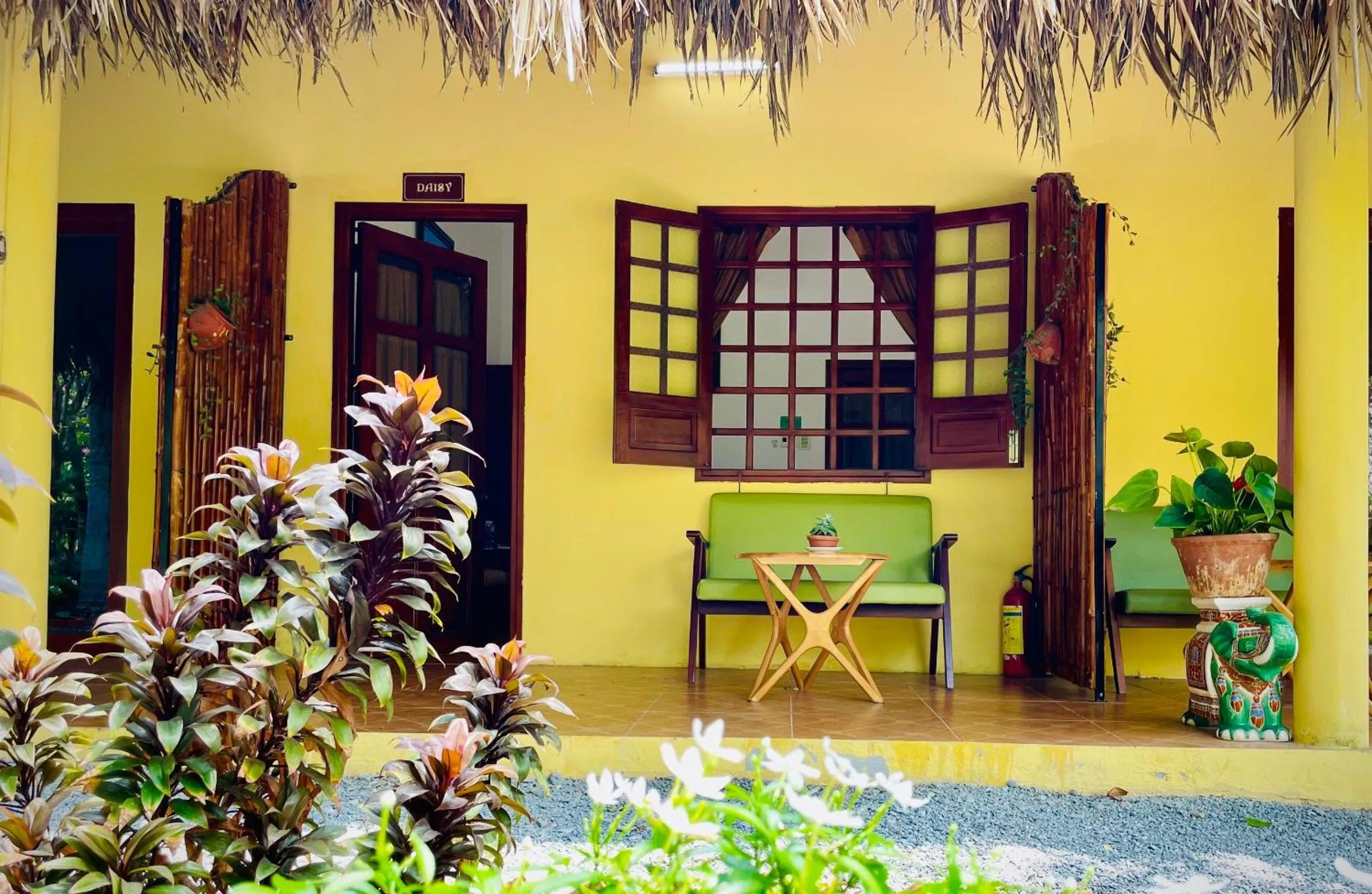 Property building in Mango Home Riverside Eco - Resort