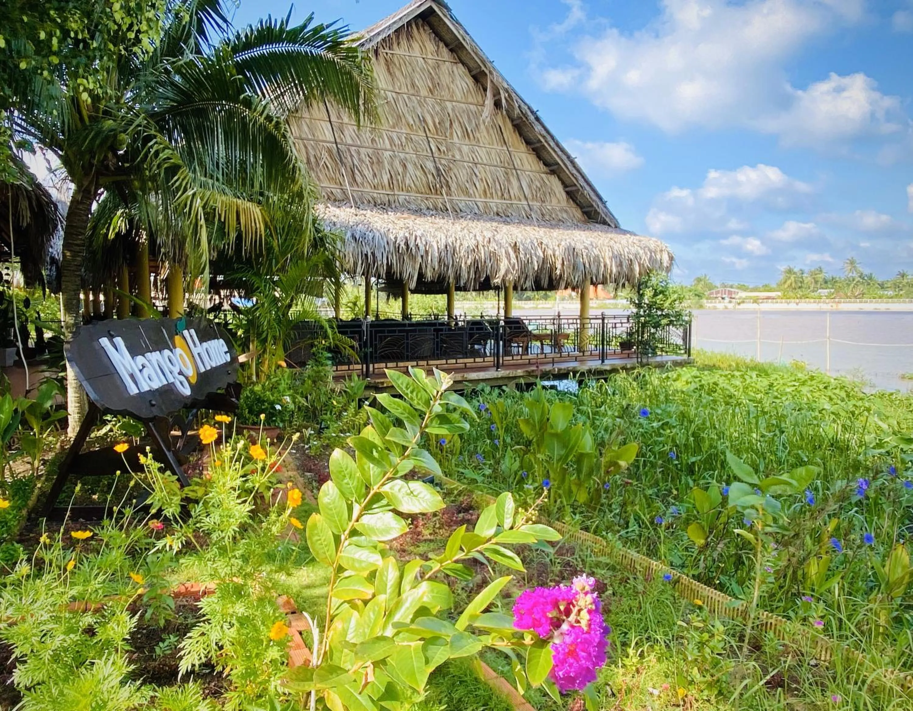 Property building in Mango Home Riverside Eco - Resort