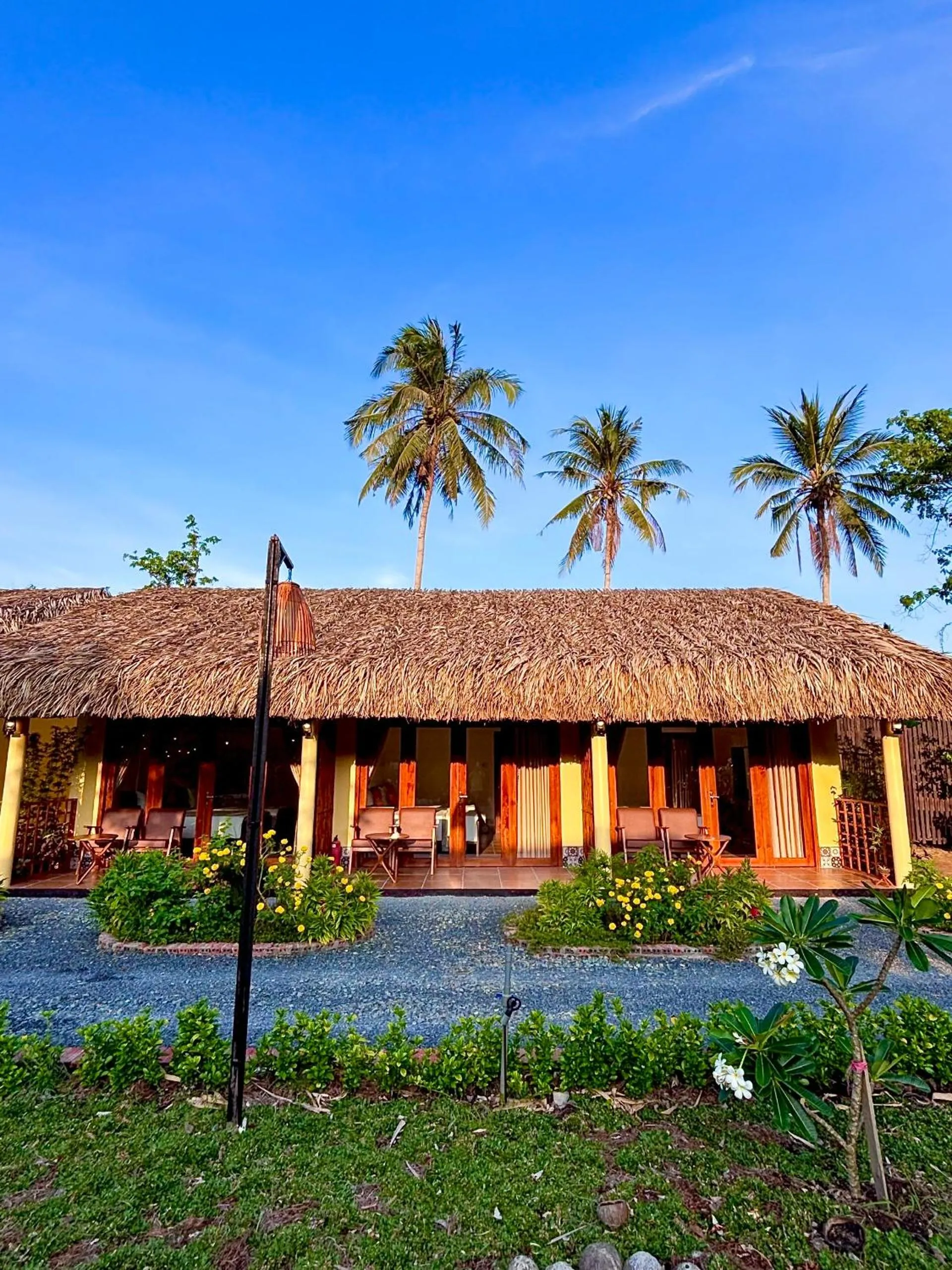 Mango Home Riverside Eco - Resort