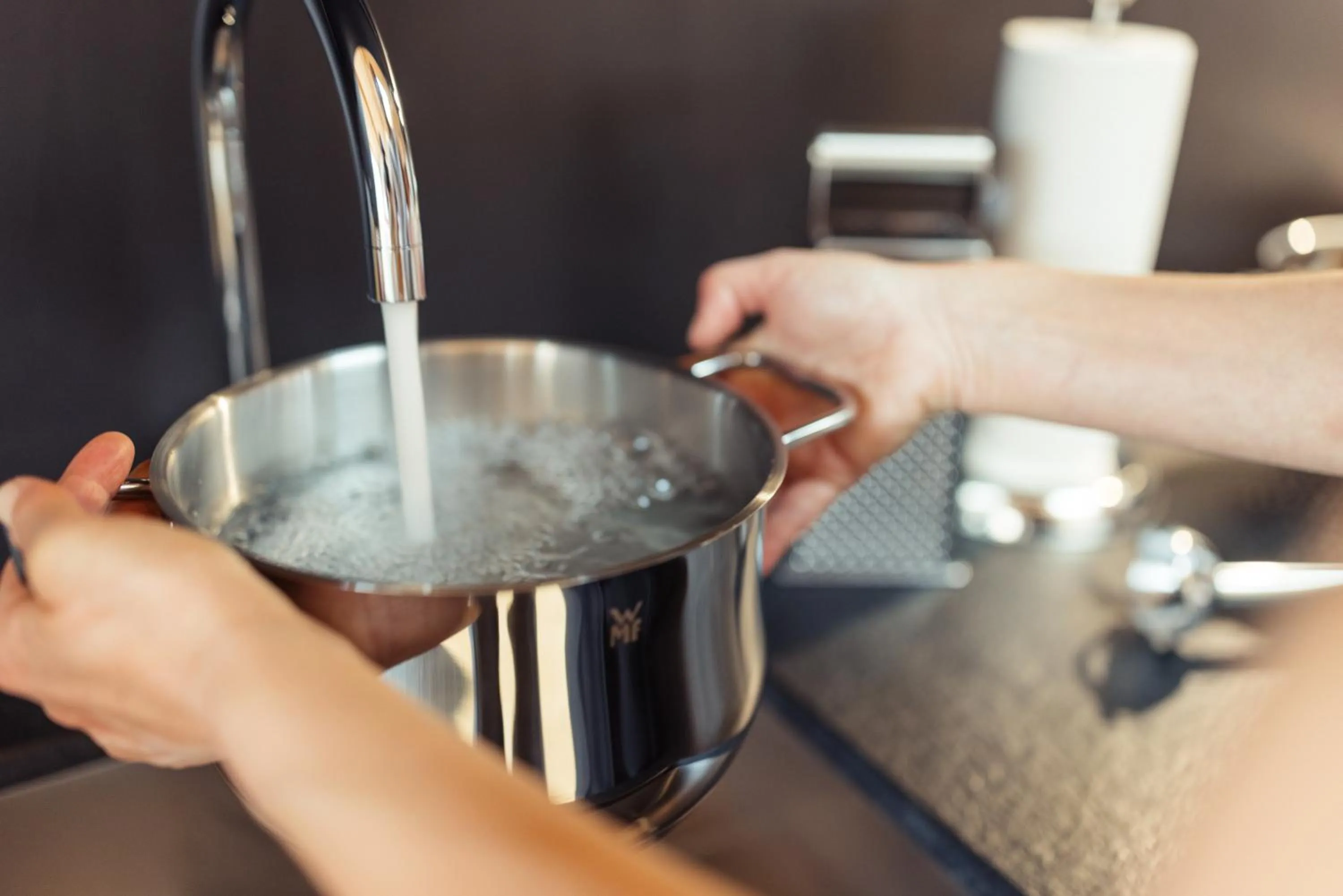 Kitchen or kitchenette in All-Suite Resort Fieberbrunn inkl Aubad-Eintritt