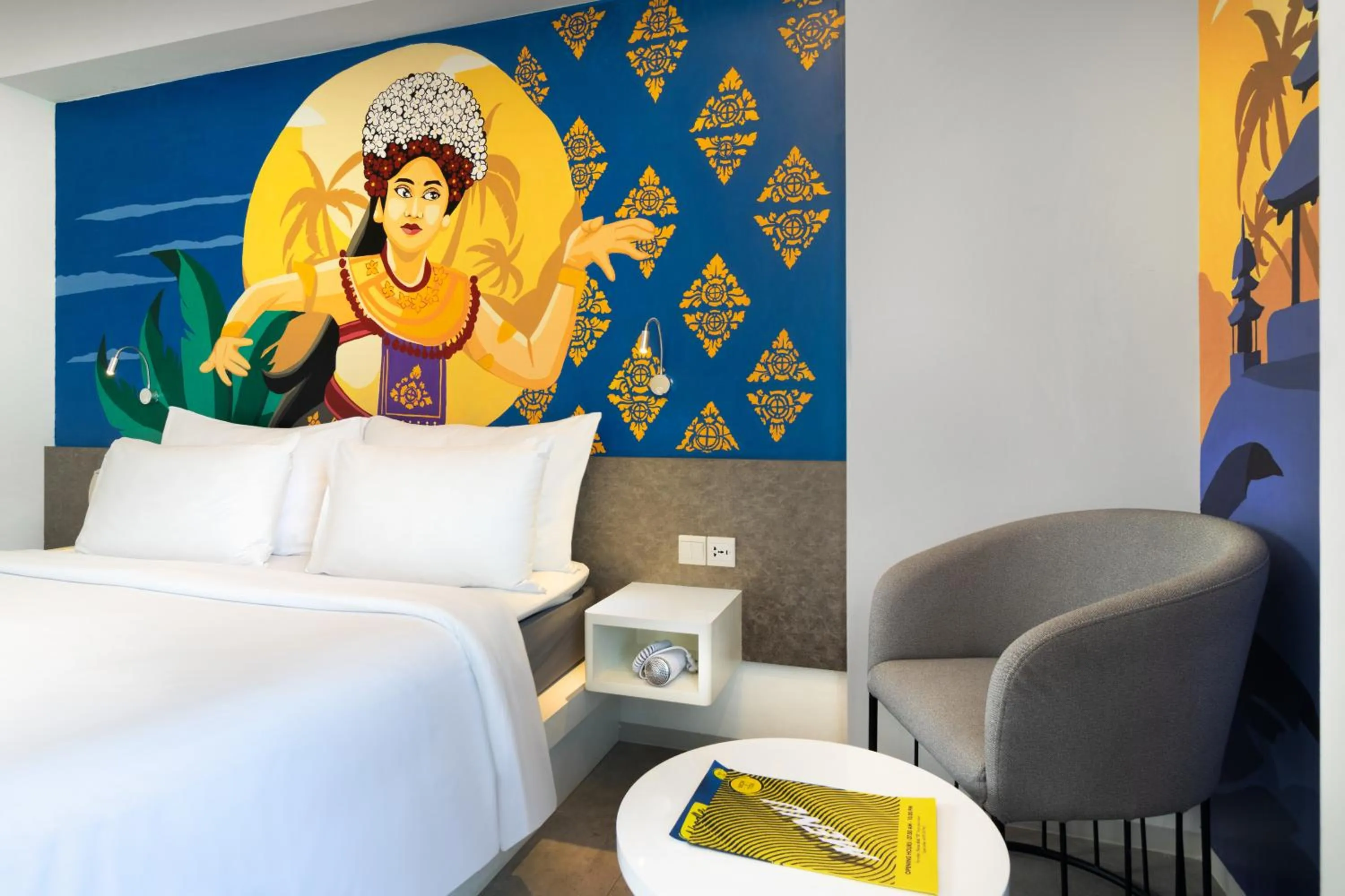 Photo of the whole room, Bed in YELLO Hotel Kuta Beachwalk Bali