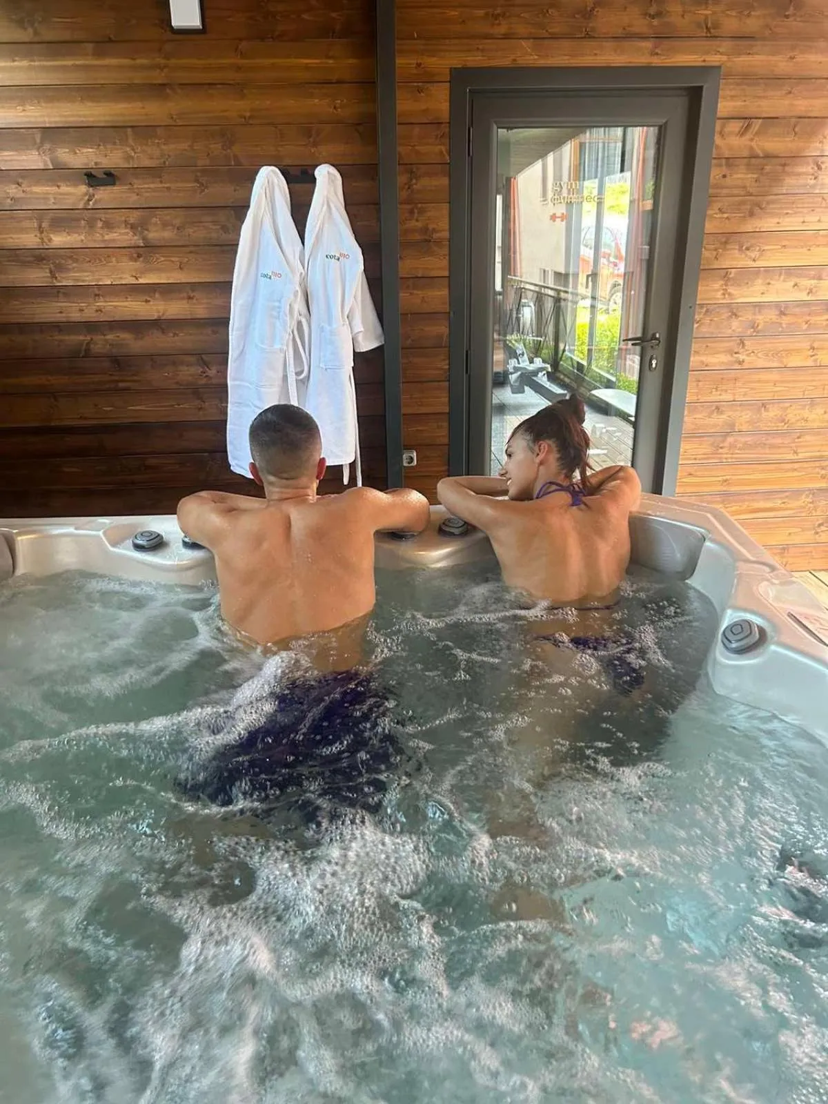 Seating area in Hotel COTA1110