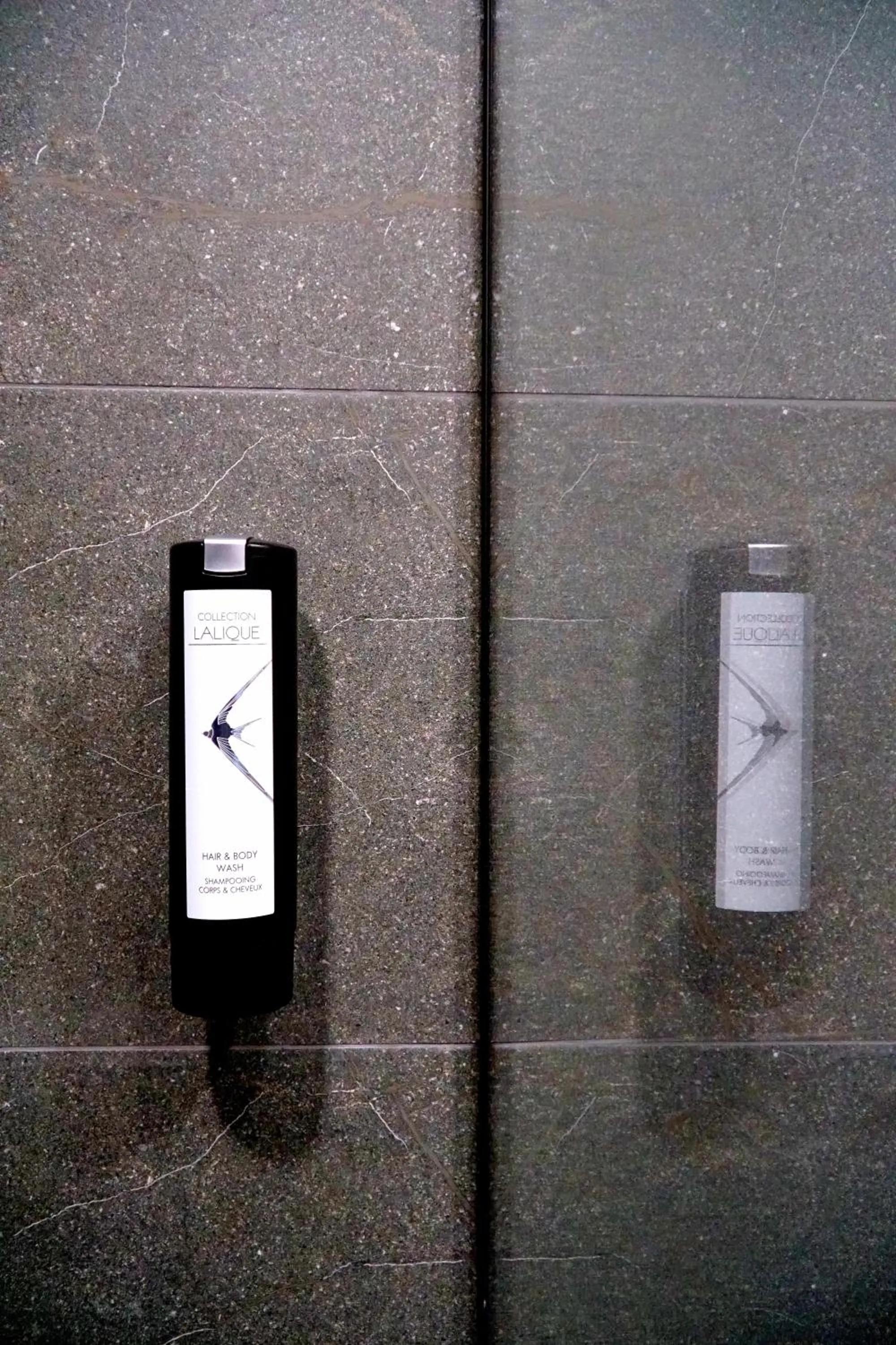 Bathroom in Hotel COTA1110