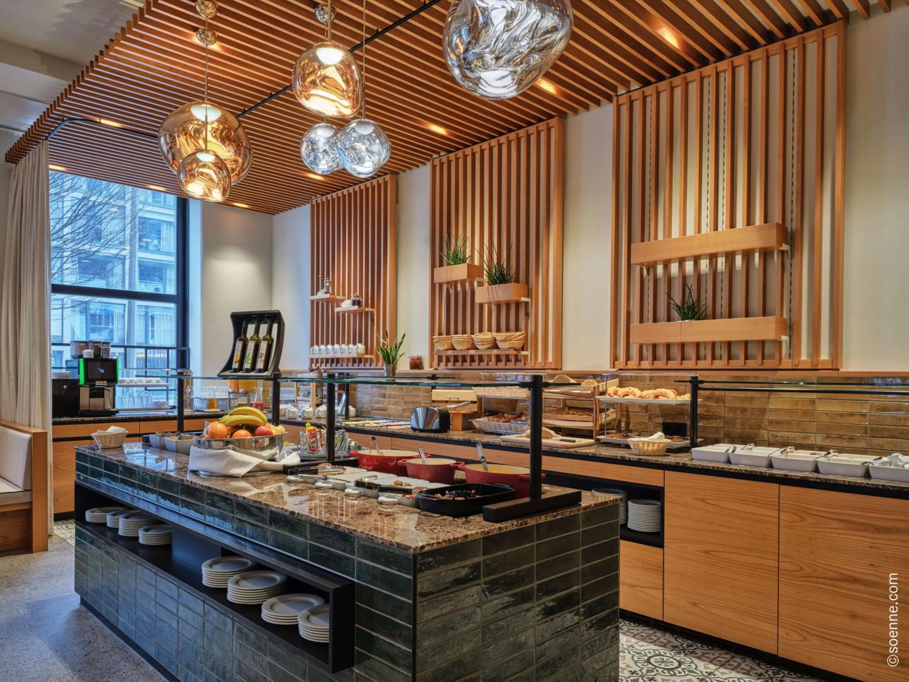 Restaurant/places to eat in Dorint City-Hotel Salzburg