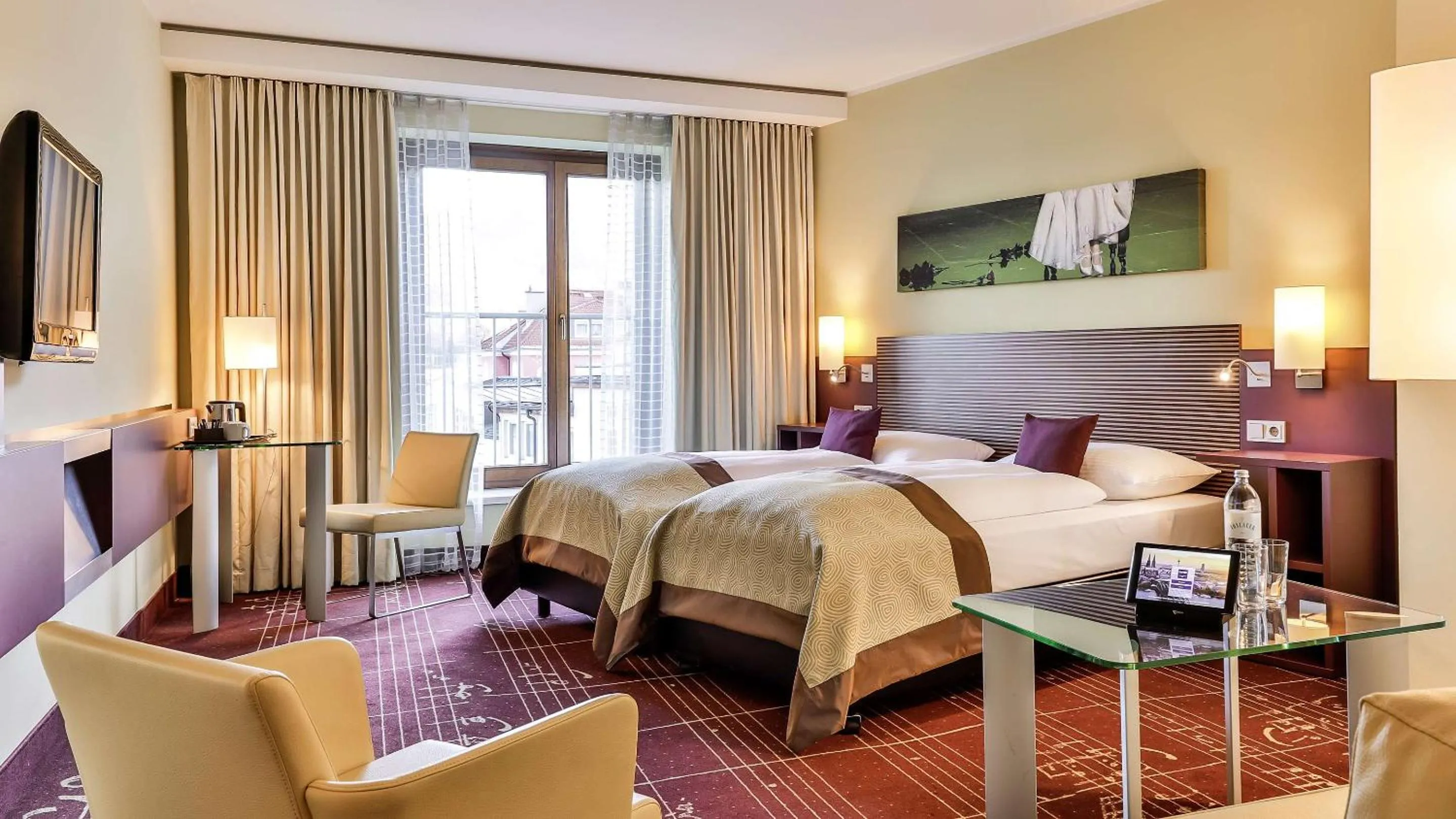 Bedroom, Bed in Dorint City-Hotel Salzburg