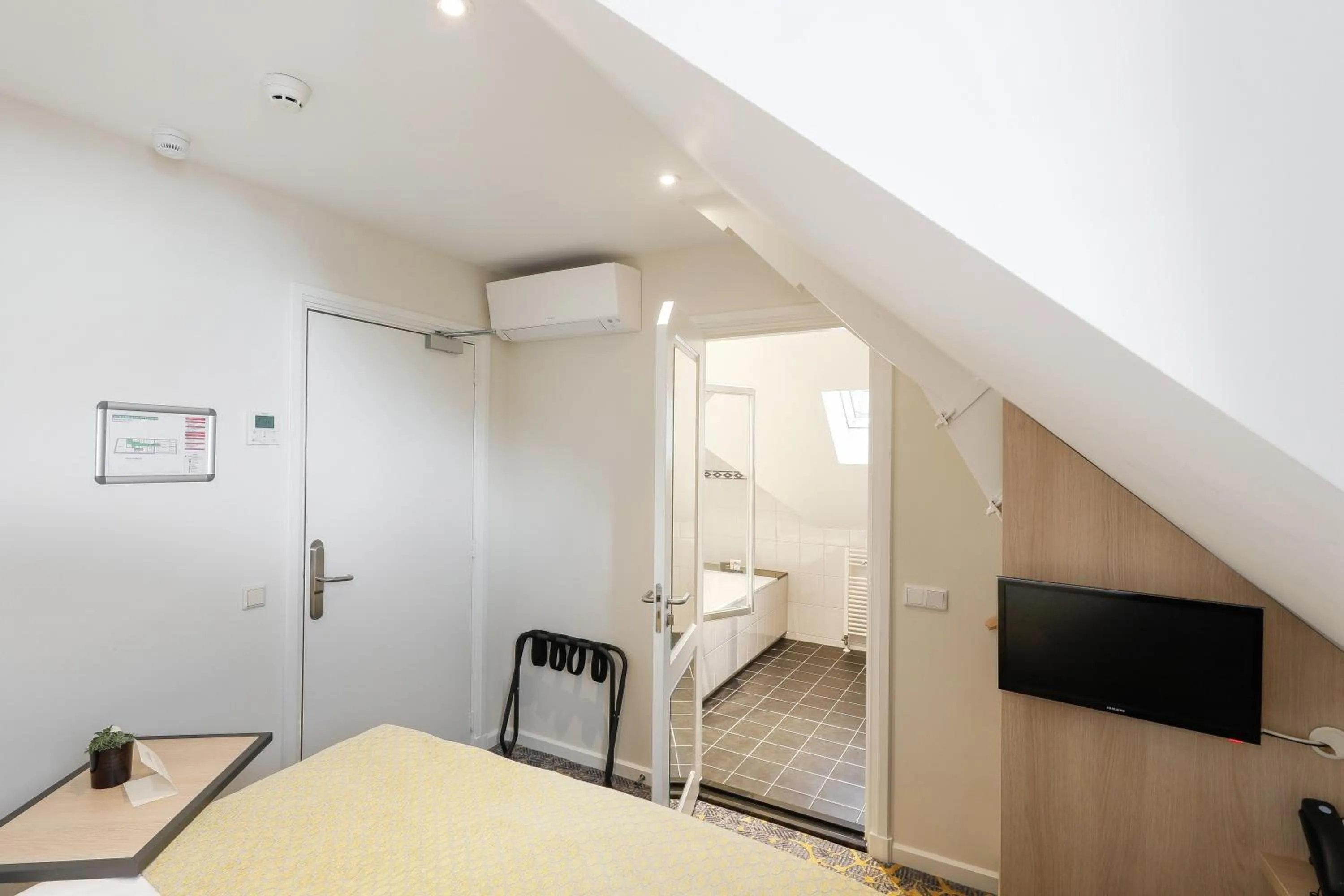 Bed in Boutique Hotel Jeroen