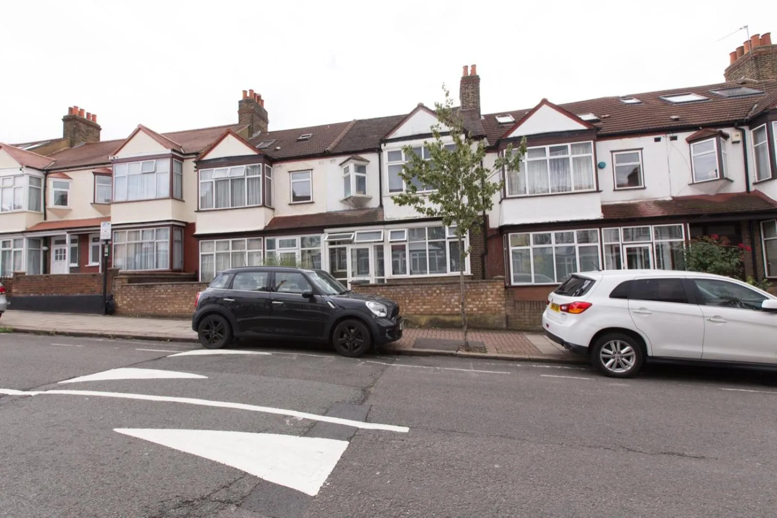 Facade/entrance in Tooting Bec Rooms by PrimeCityHosts