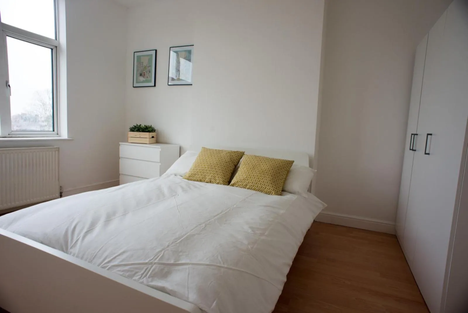 Bedroom, Bed in Tooting Bec Rooms by PrimeCityHosts