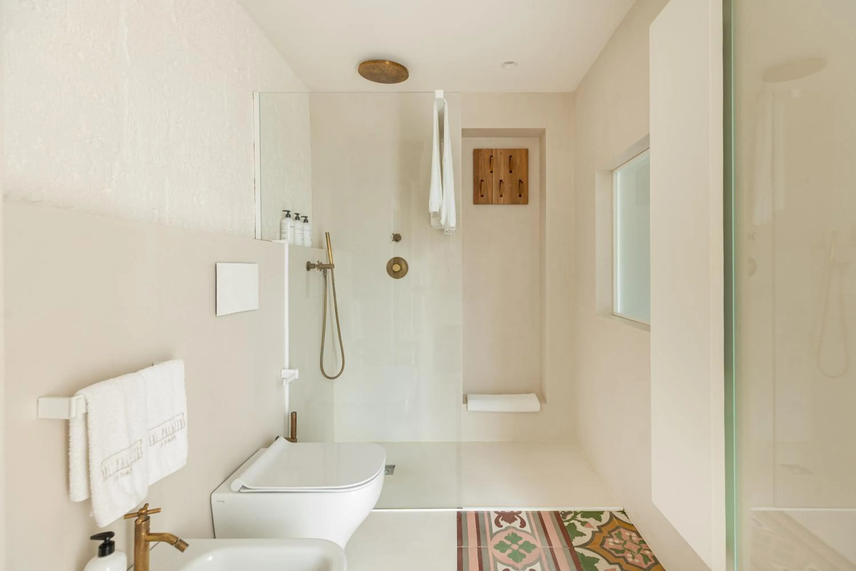 Shower in AL PALAZZO La Dimora by Apulia Hospitality