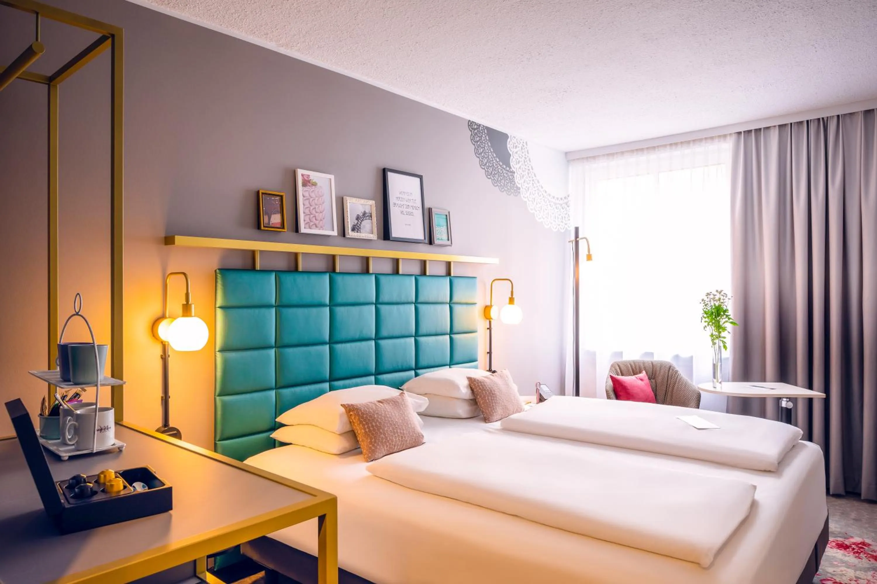 Coffee/tea facilities, Bed in Mercure Wien Zentrum