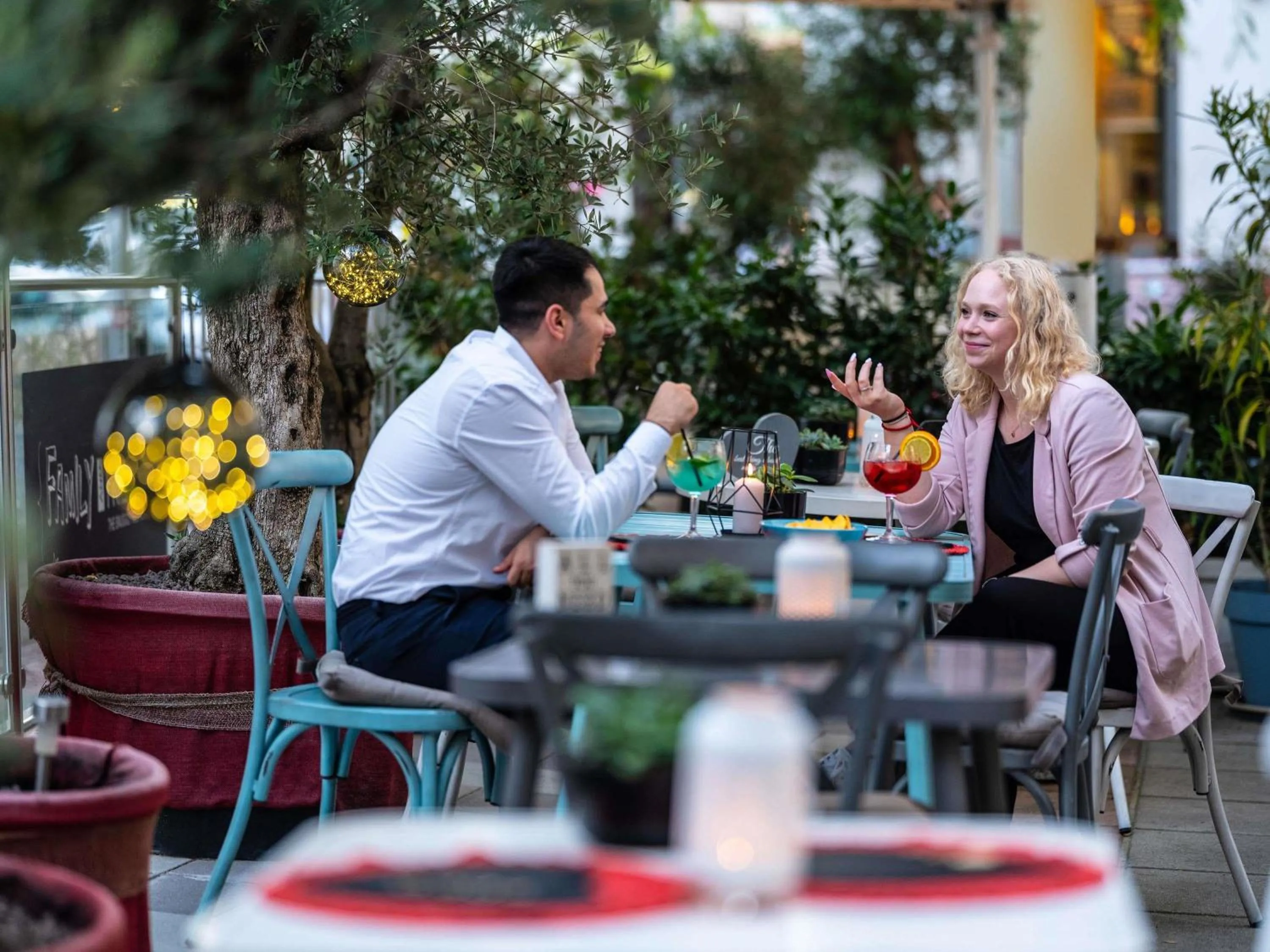 Lounge or bar in Novotel Wien City