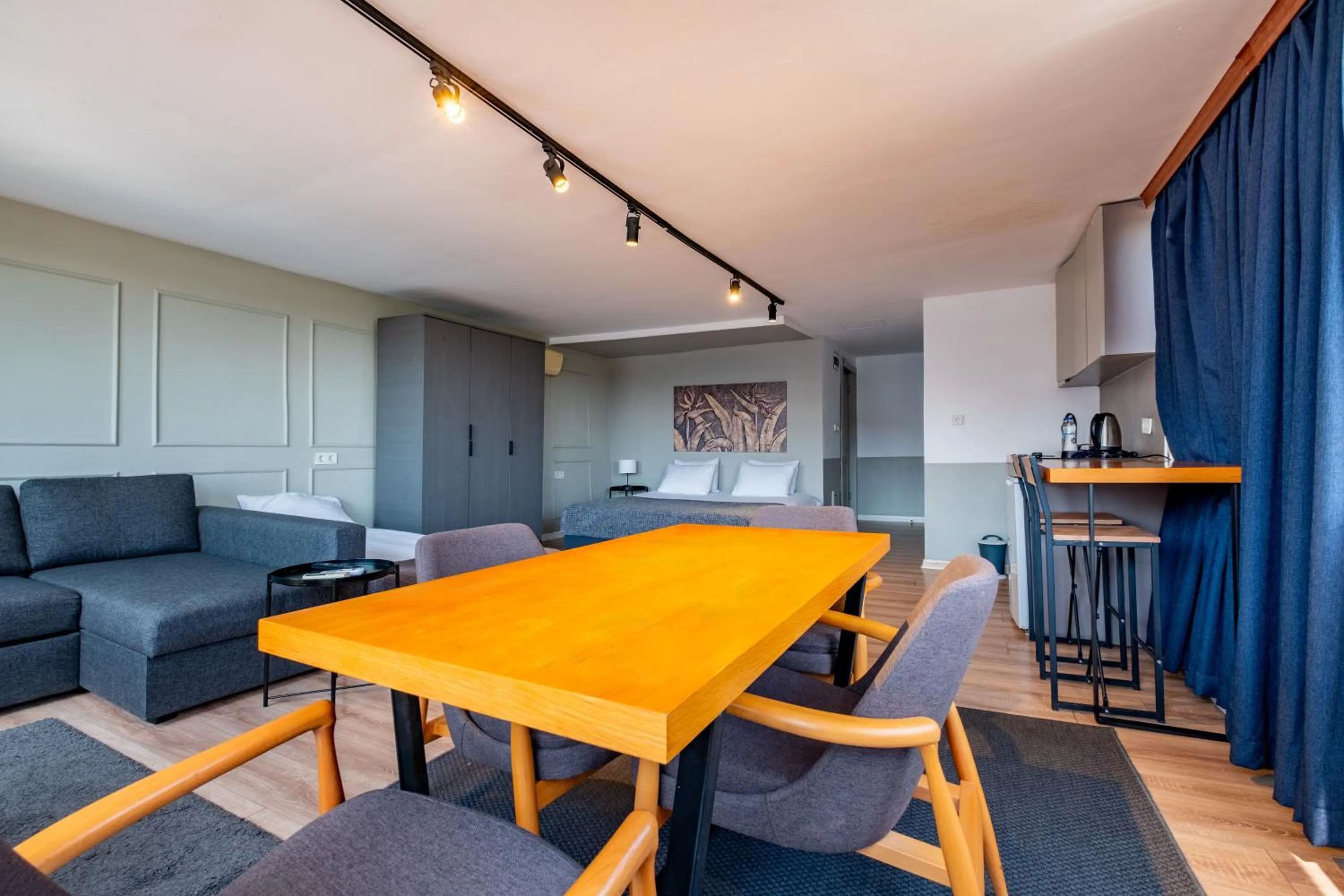 Kitchen or kitchenette in Pesa Suites