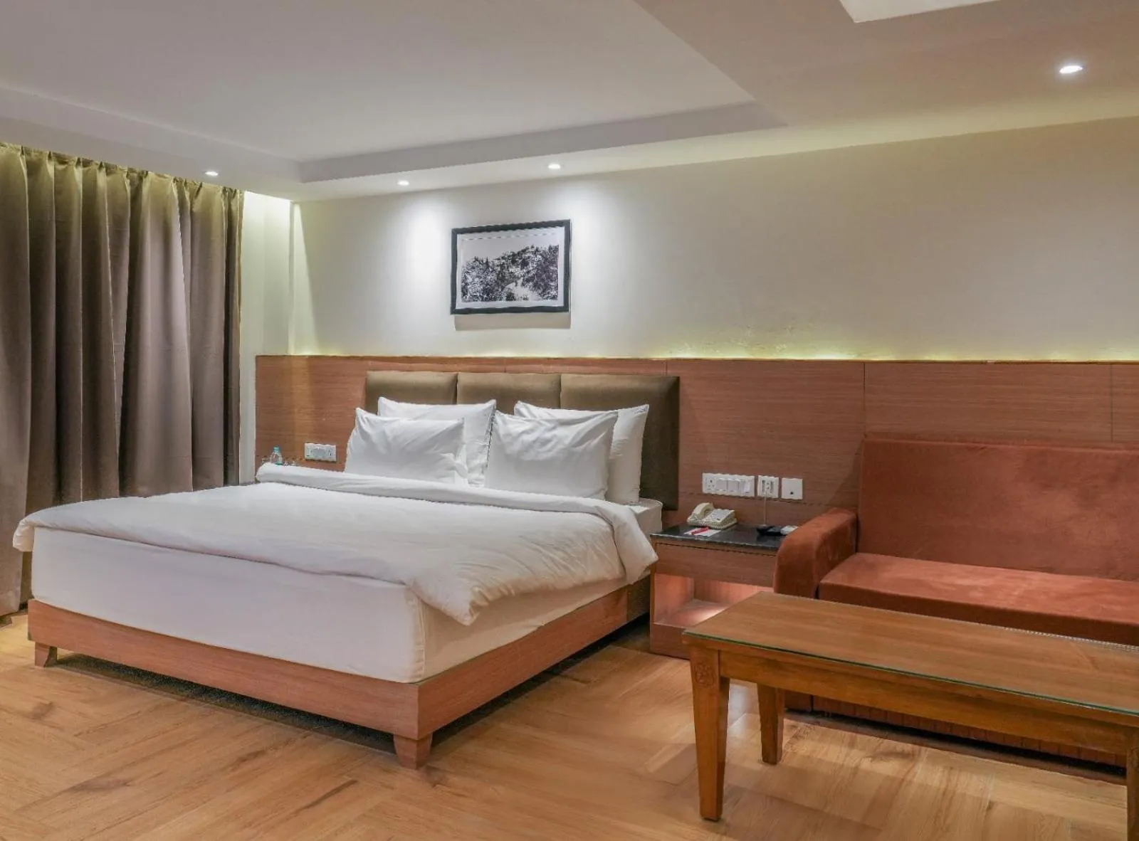 Bed in Ramada by Wyndham Mussoorie Mall Road