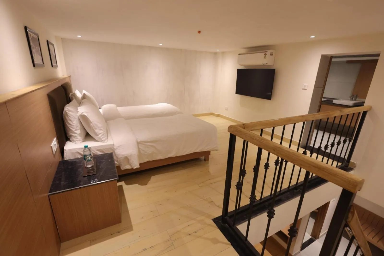 Bed in Ramada by Wyndham Mussoorie Mall Road