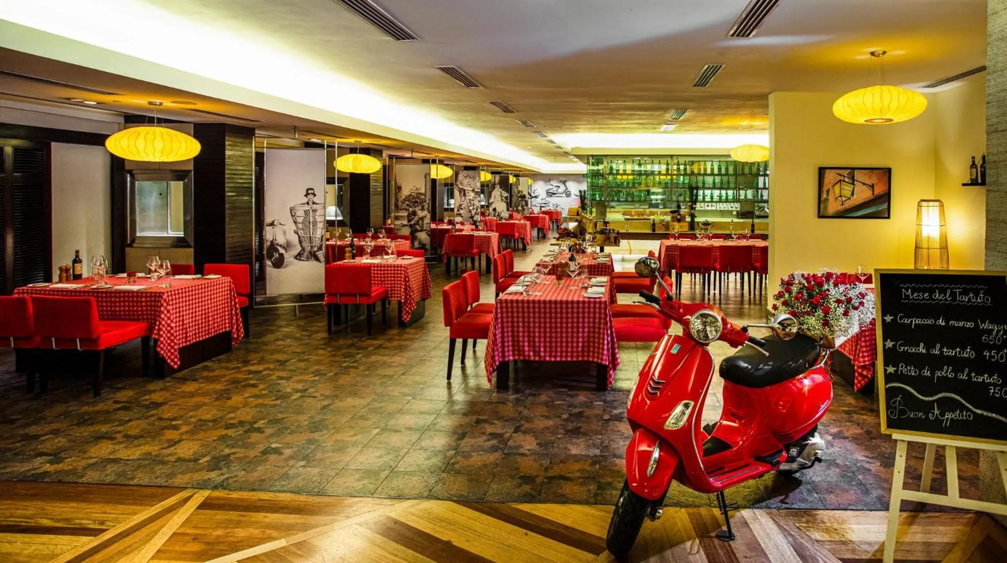 Restaurant/places to eat in InterContinental Hanoi Westlake by IHG