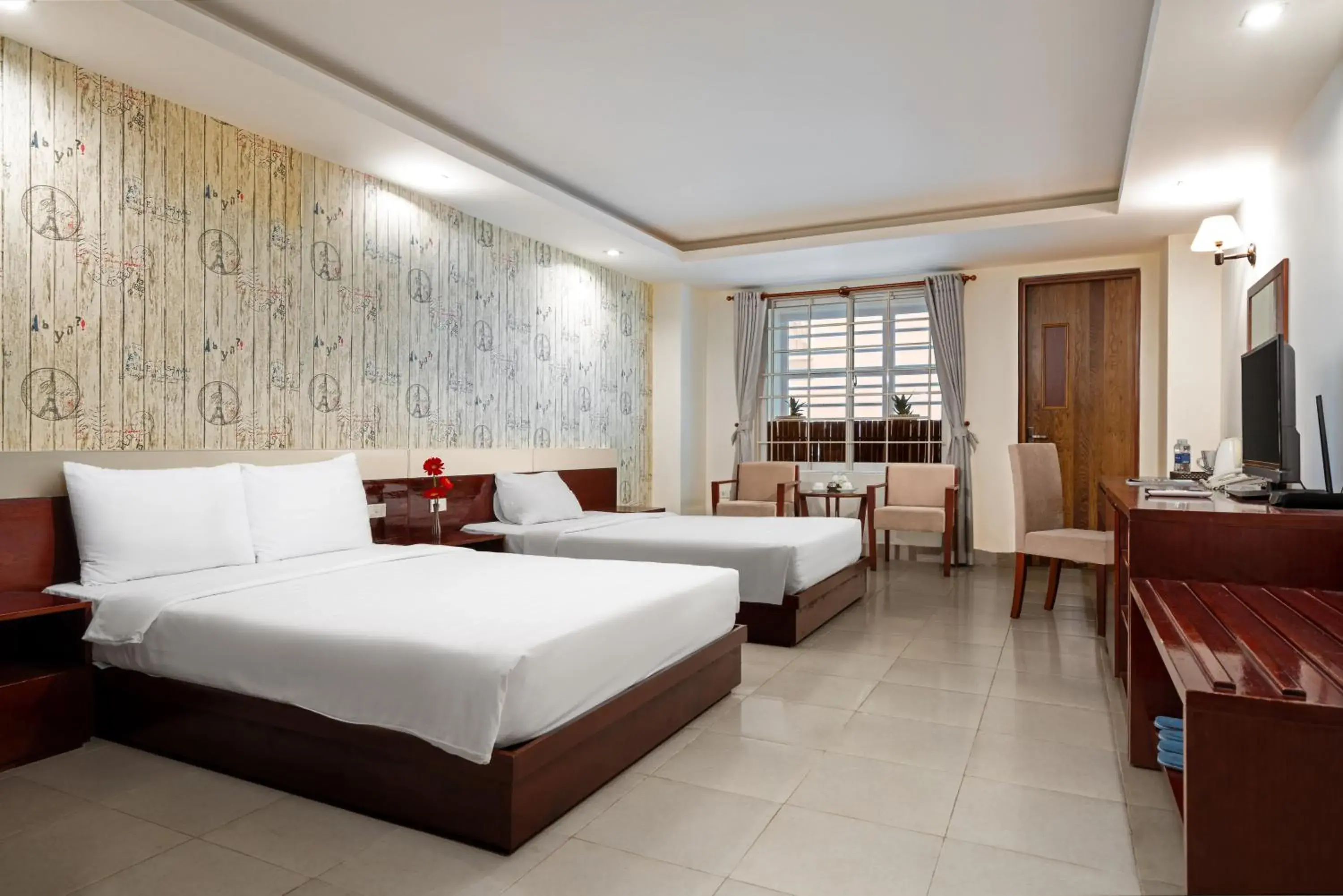 Deluxe Double or Twin Room with City View in BIDV Beach Hotel Nha Trang Deluxe Double or Twin Room with City View in BIDV Beach Hotel Nha Trang