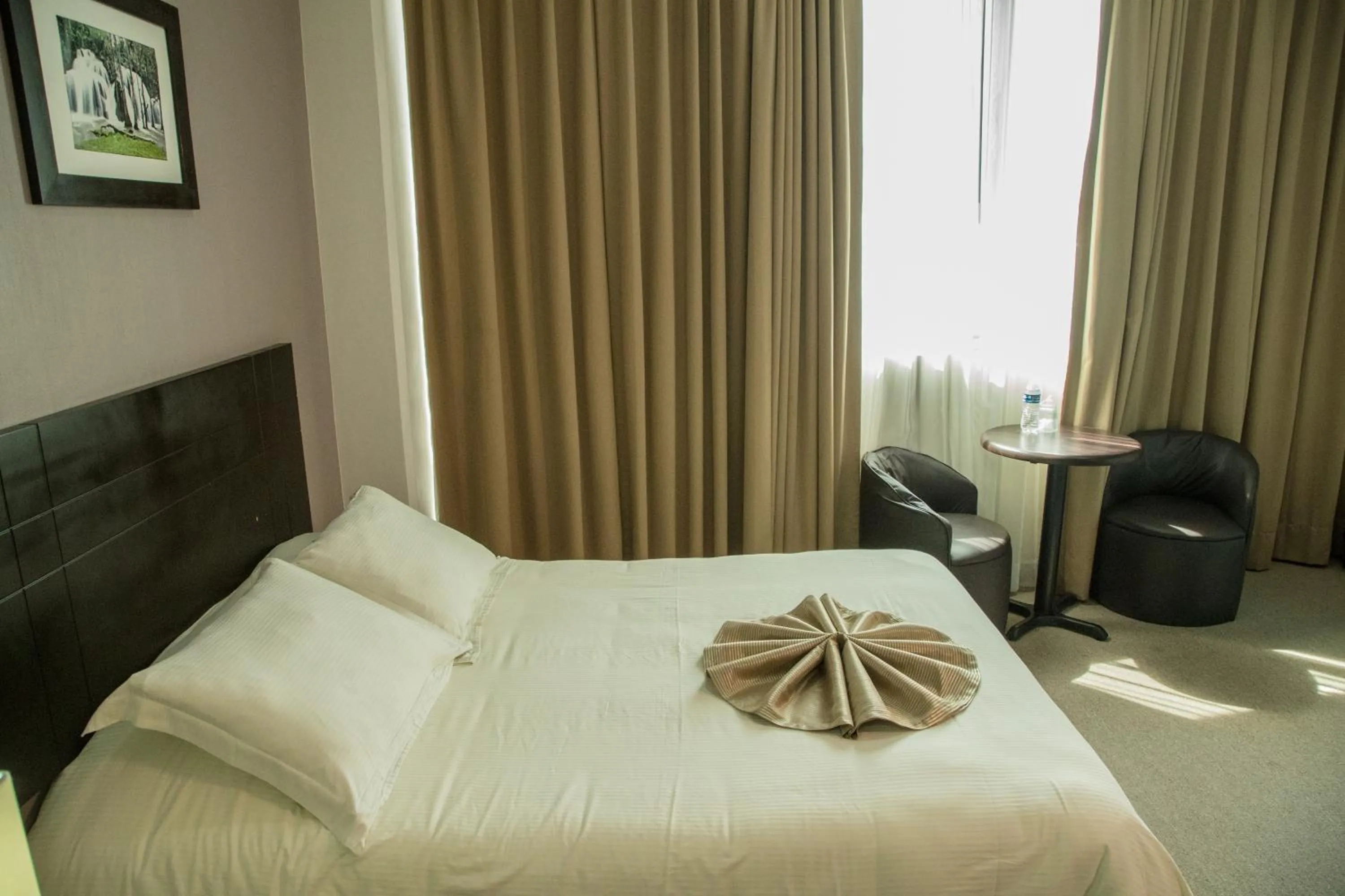 Photo of the whole room, Bed in TIERRA VIVA