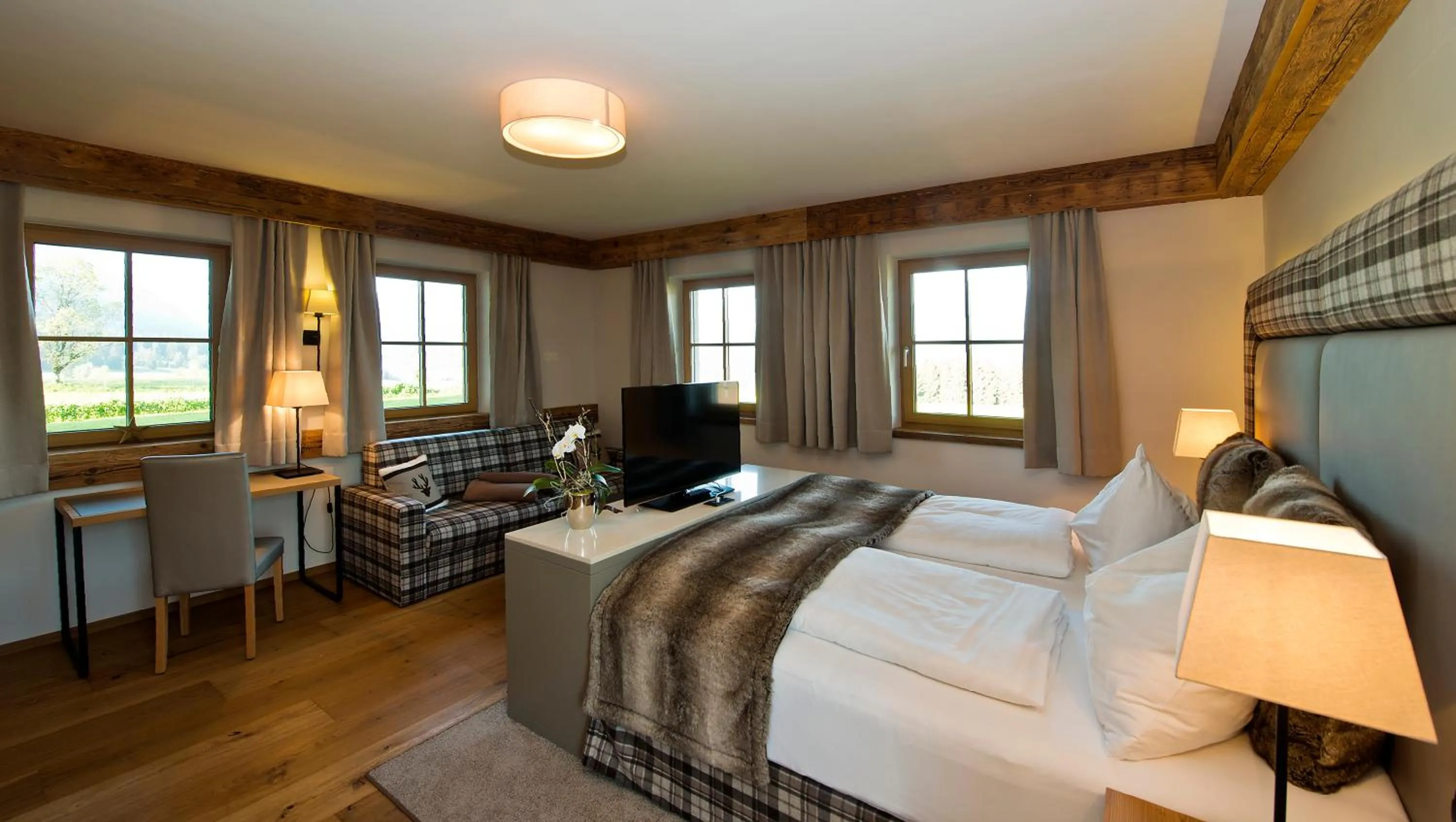 Bedroom, Bed in Hotel Winterbauer