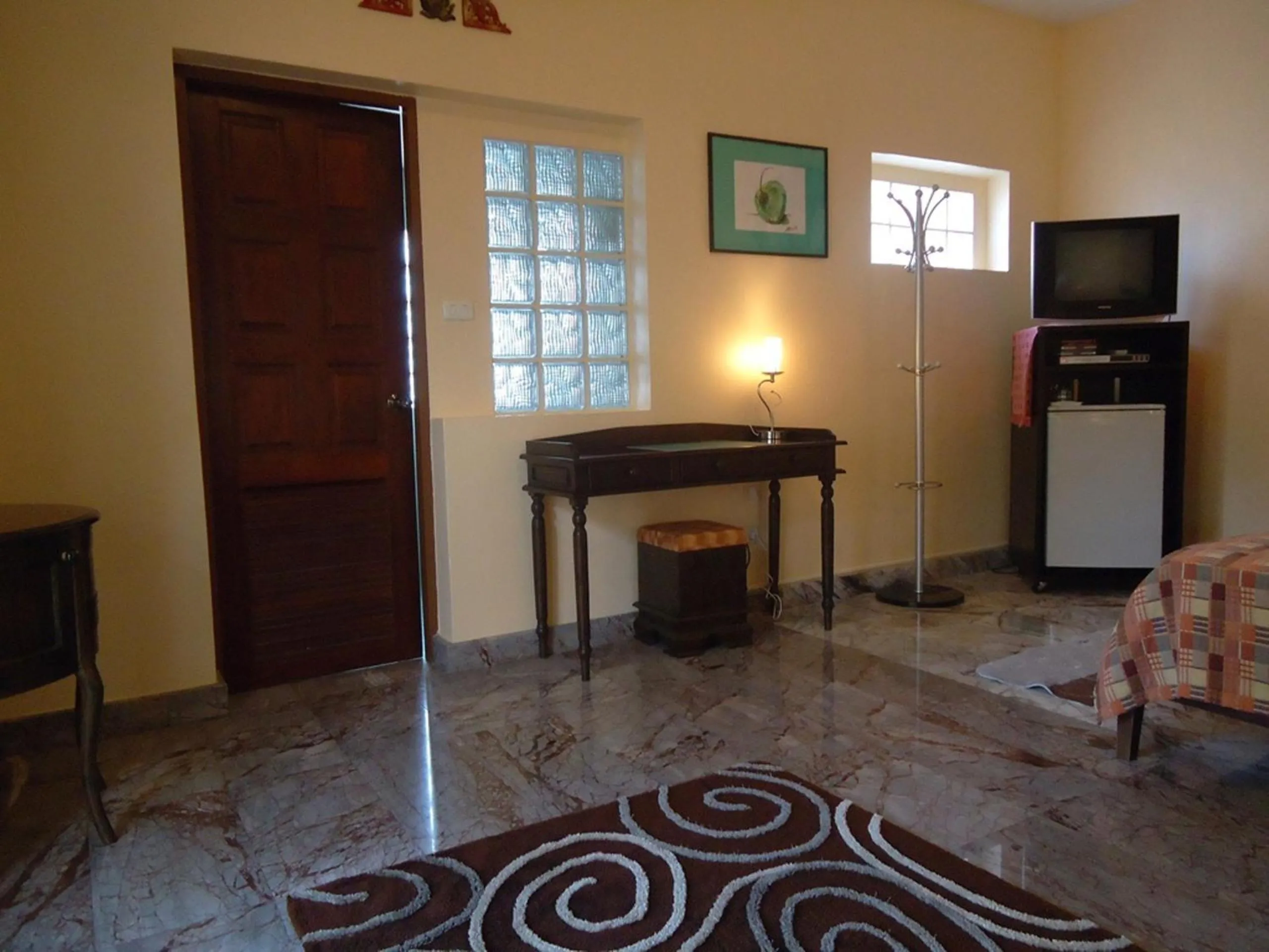 Decorative detail in Lonops Gay Paradise