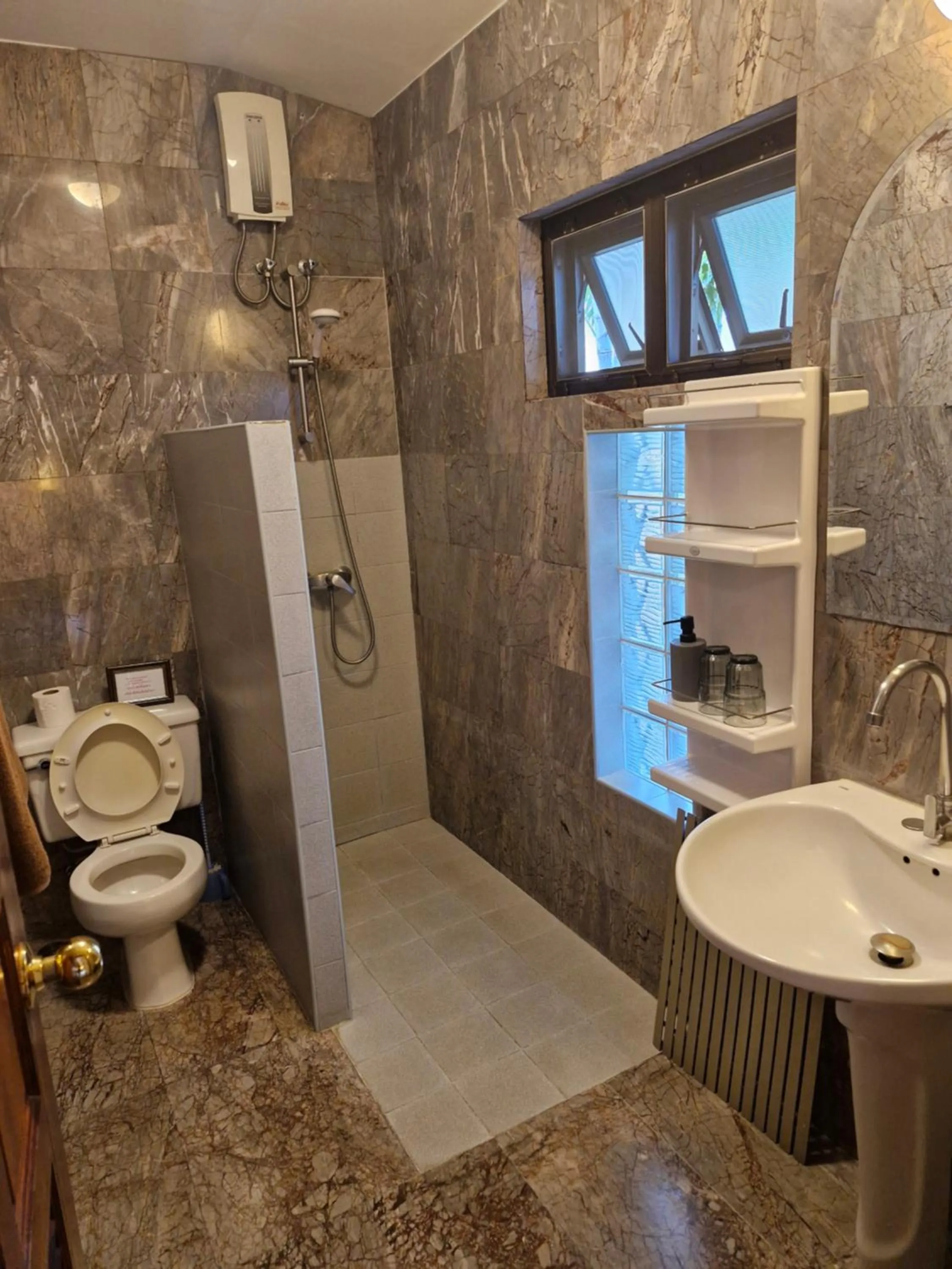 Bathroom in Lonops Gay Paradise