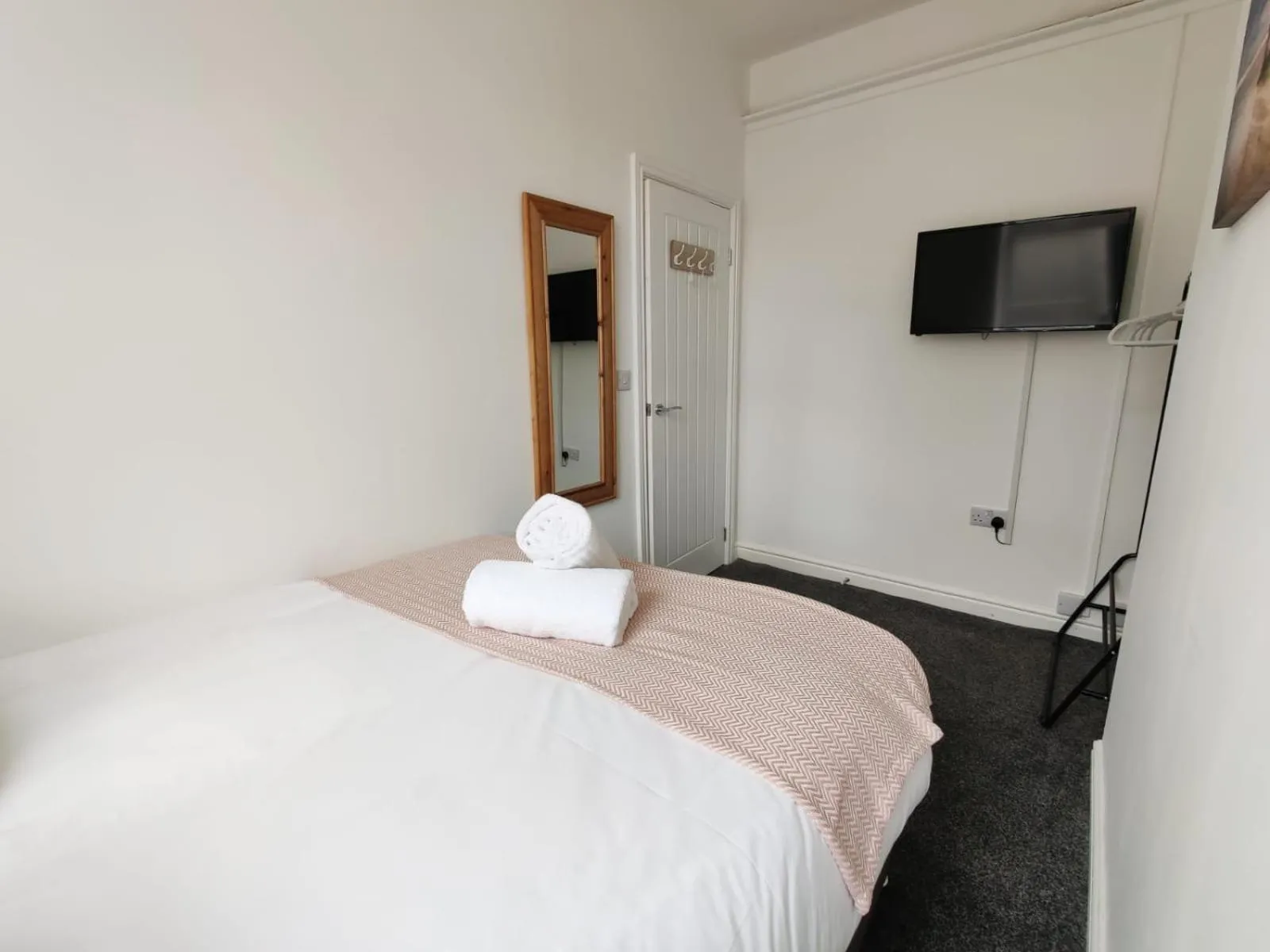 Bedroom, Bed in Copper House