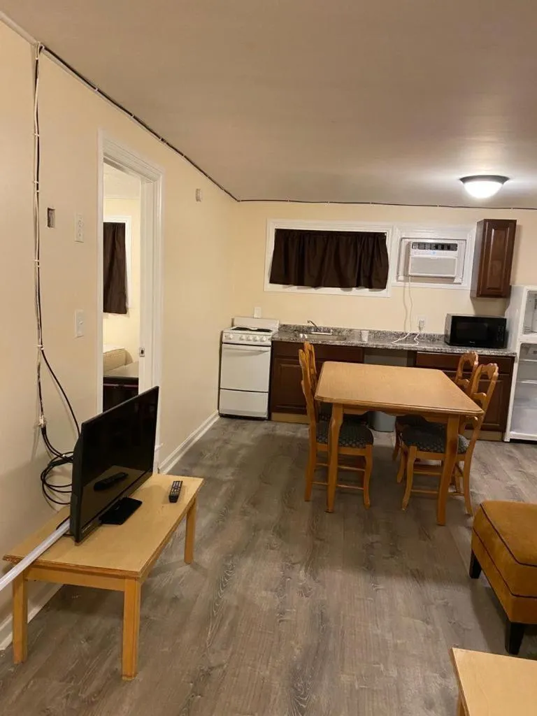 Oceanfront Twilight Surf Hotel