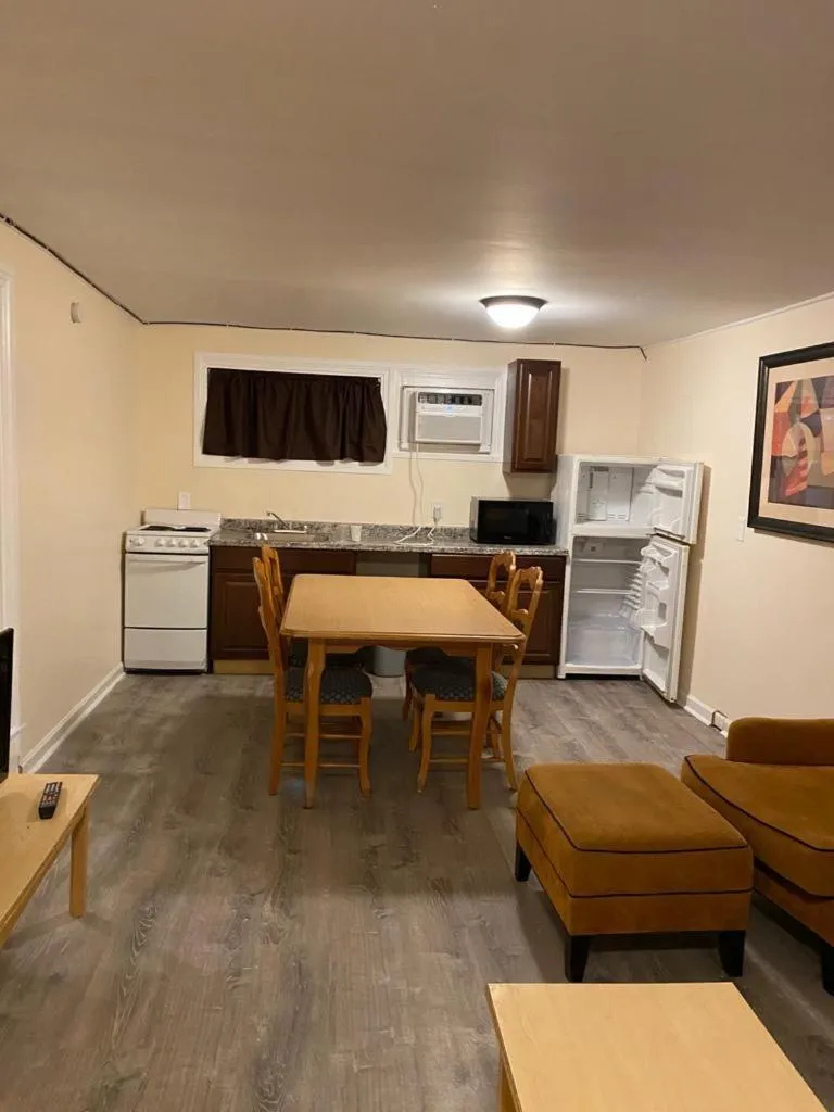 Oceanfront Twilight Surf Hotel