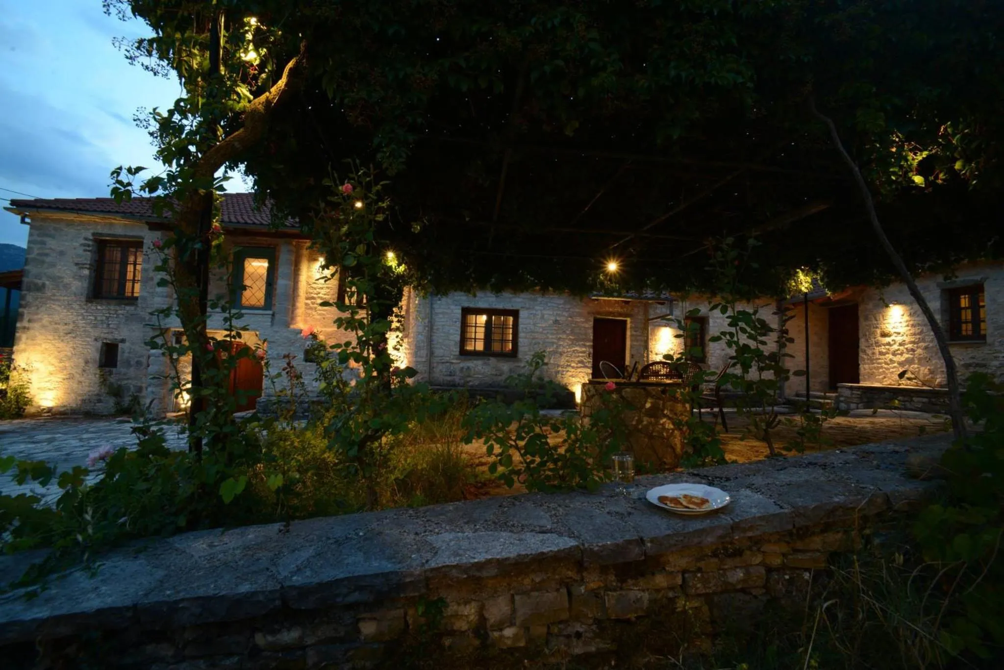 Garden view in Rodami