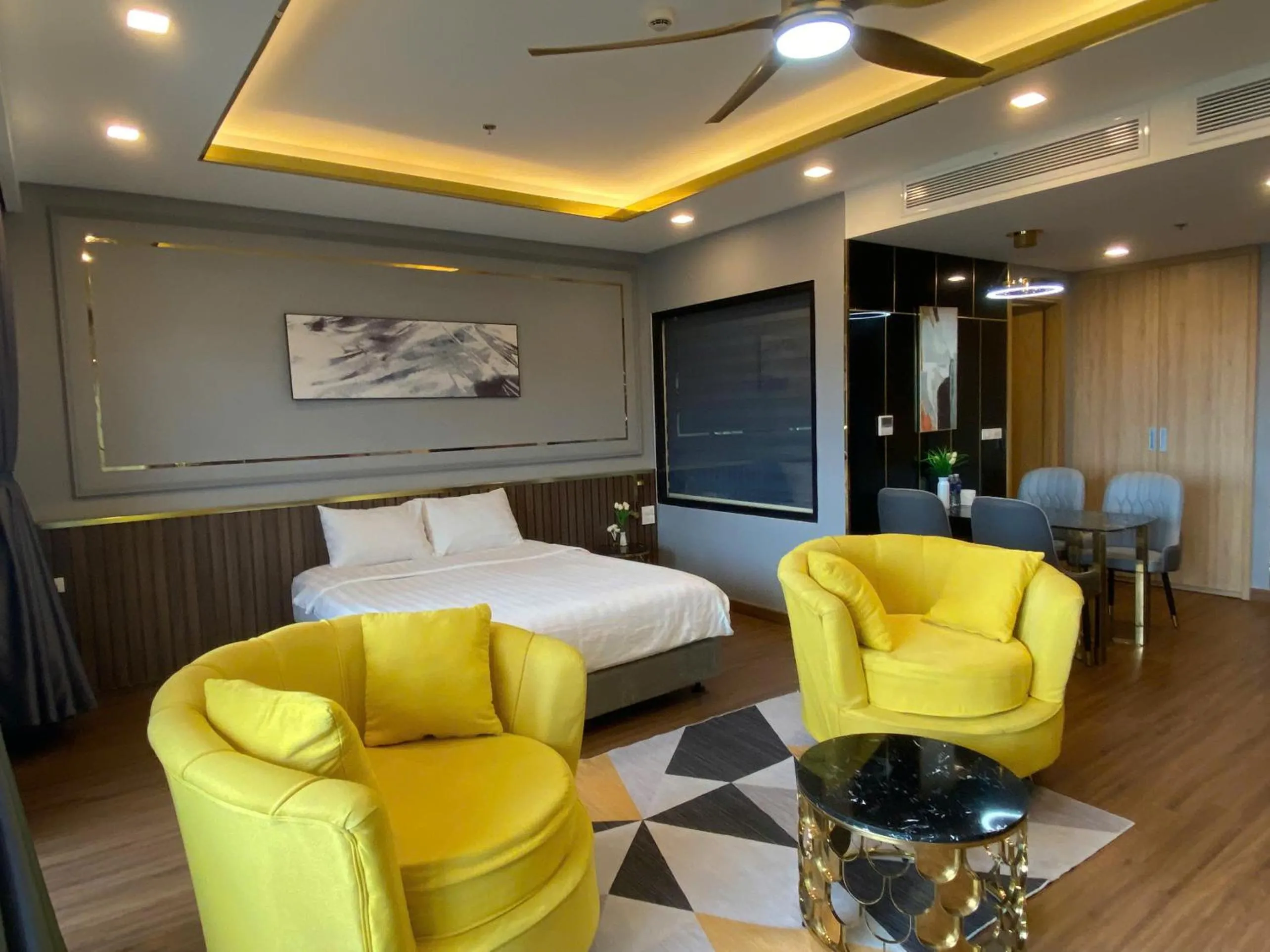 Bed in FLC Sea Tower Quy Nhon - Seaview Apartel