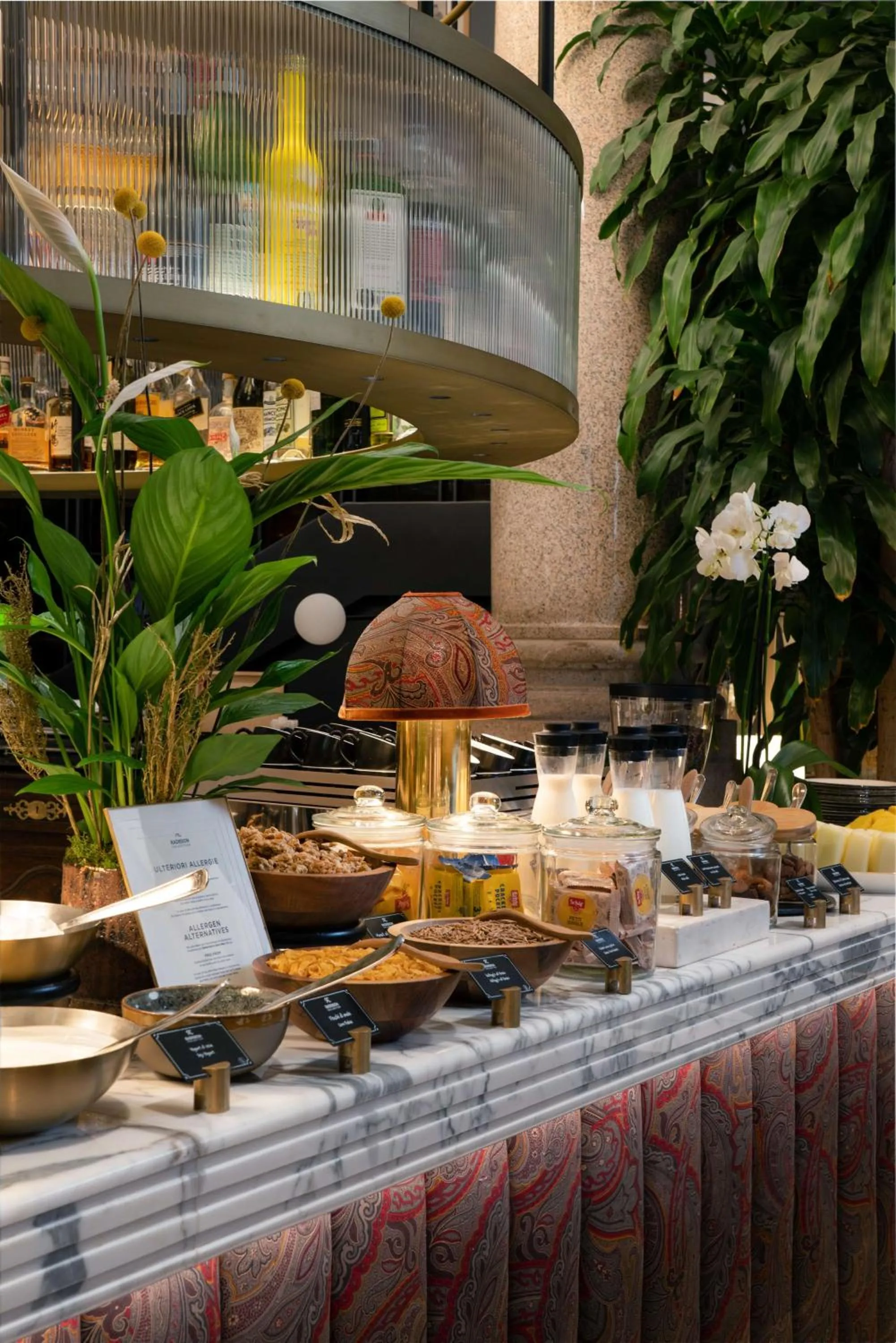 Breakfast in Palazzo Touring Club Milan, A Radisson Collection Hotel